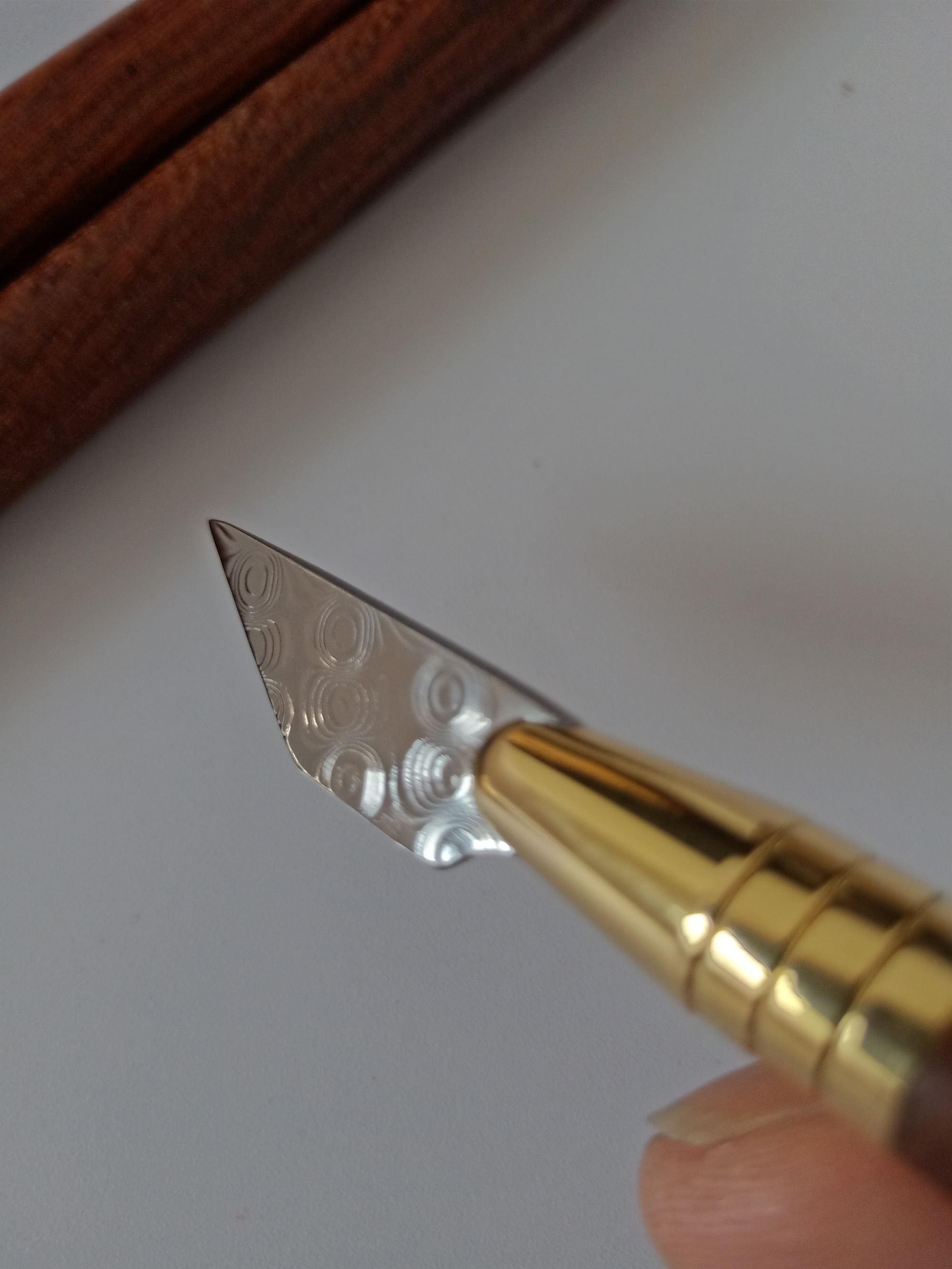 KL Rosewood Damascus Steel Knife