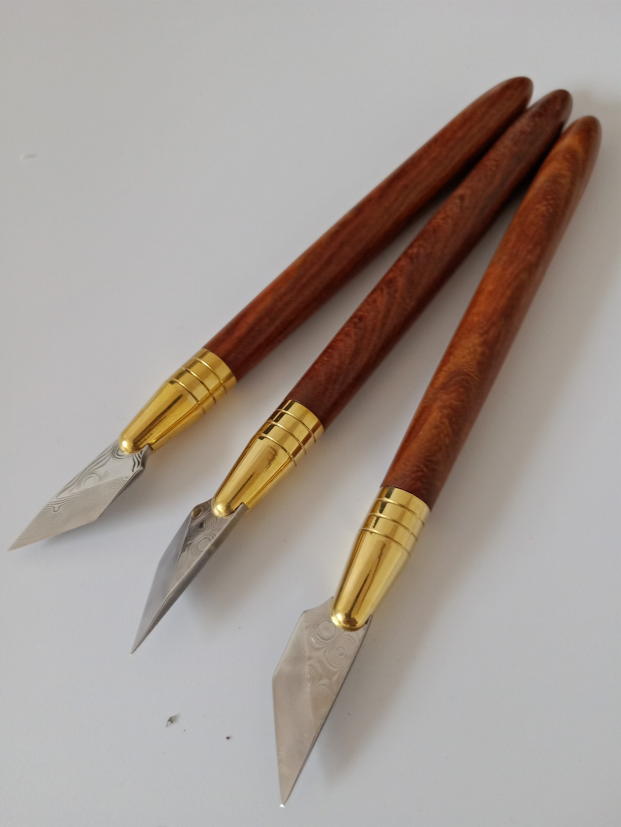 KL Rosewood Damascus Steel Knife