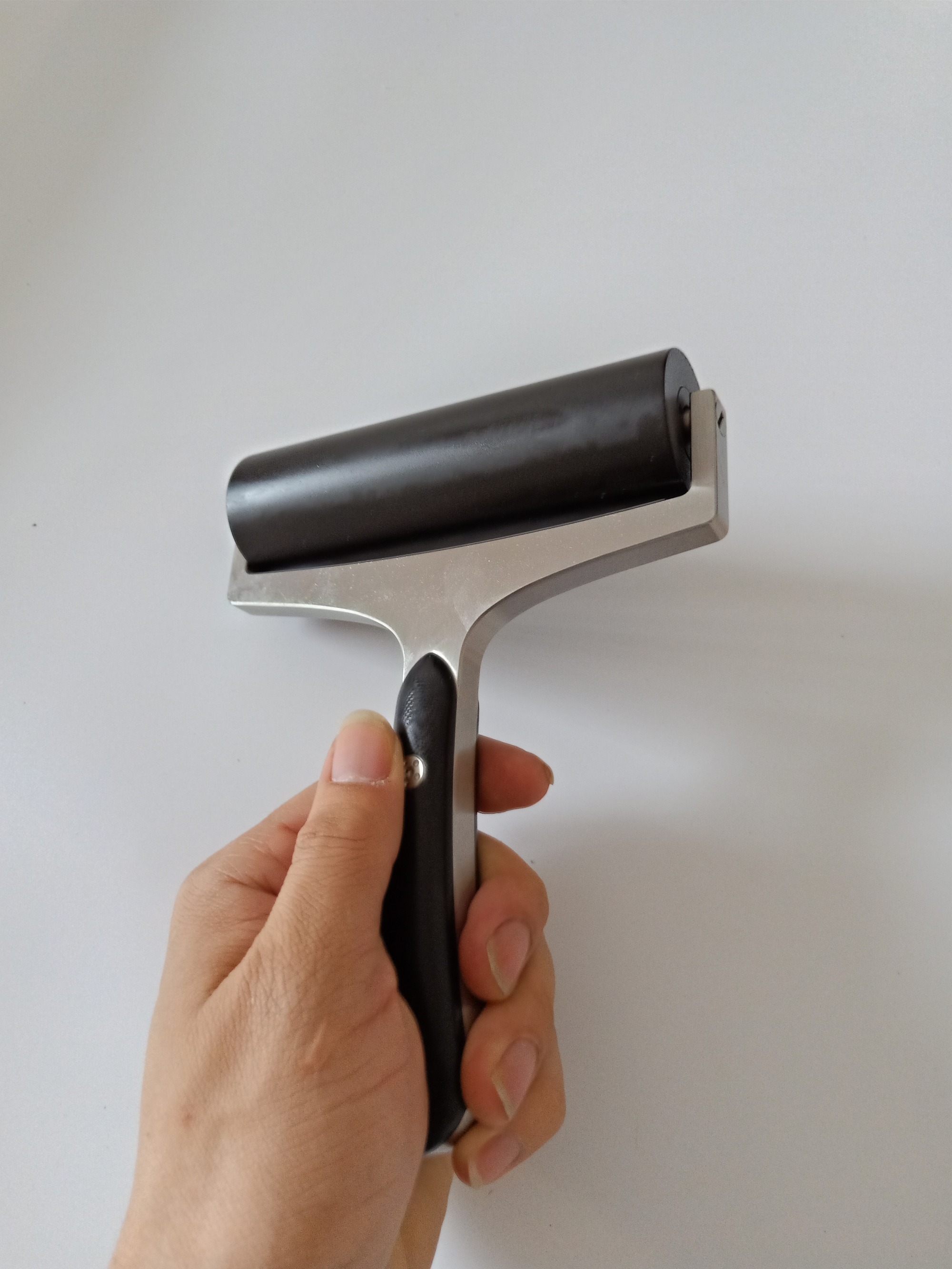 Solid stainless steel Leather guled roller