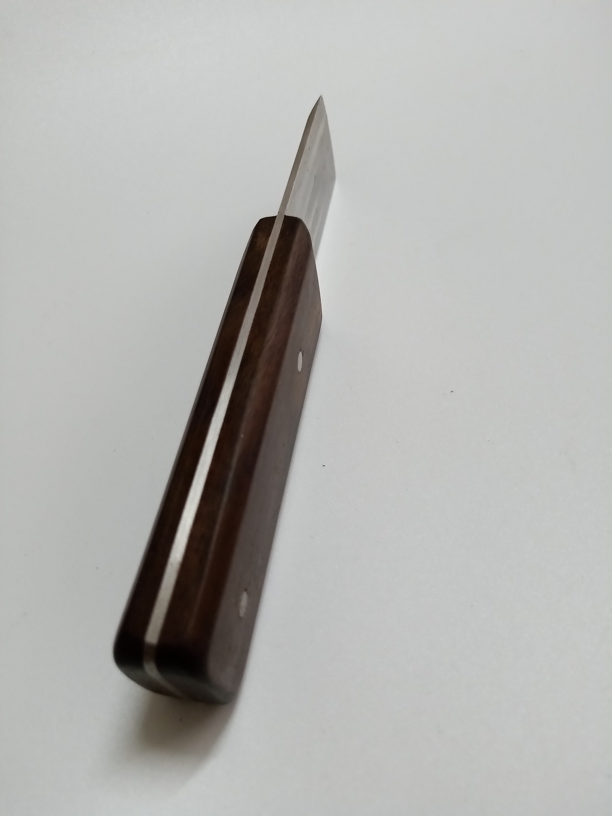 KL custom made full-tang Japanese style skiving knife