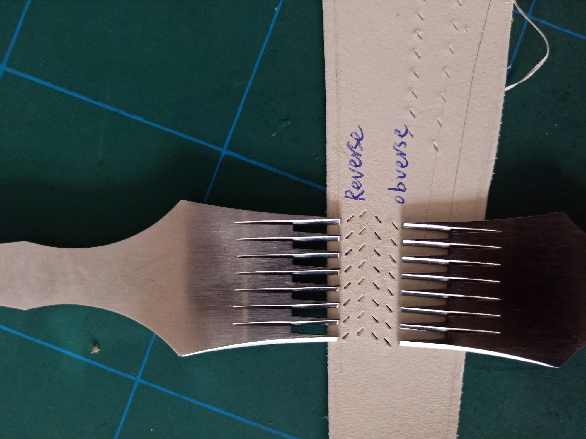 KL French style pricking iron re verse set 2+8 teeth