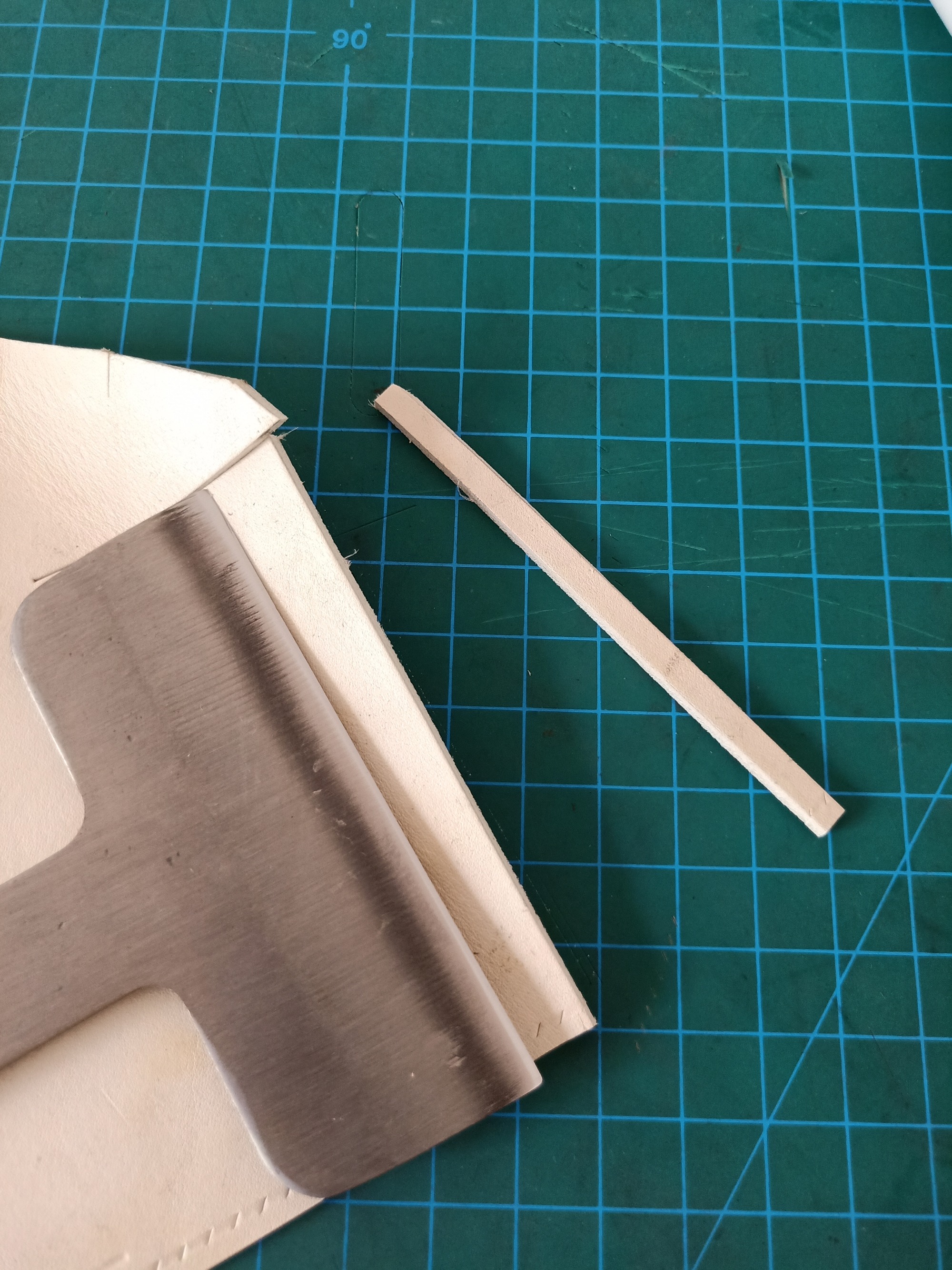 Wallet Card Slot Punch (57&87mm)