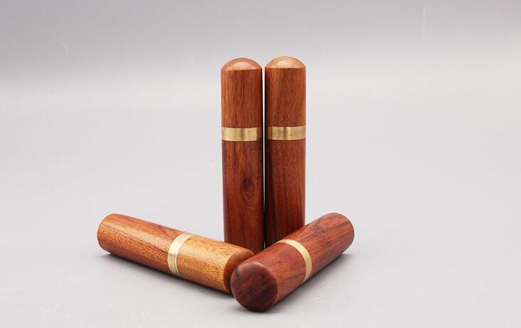 Wooden Stitching Needle Holder