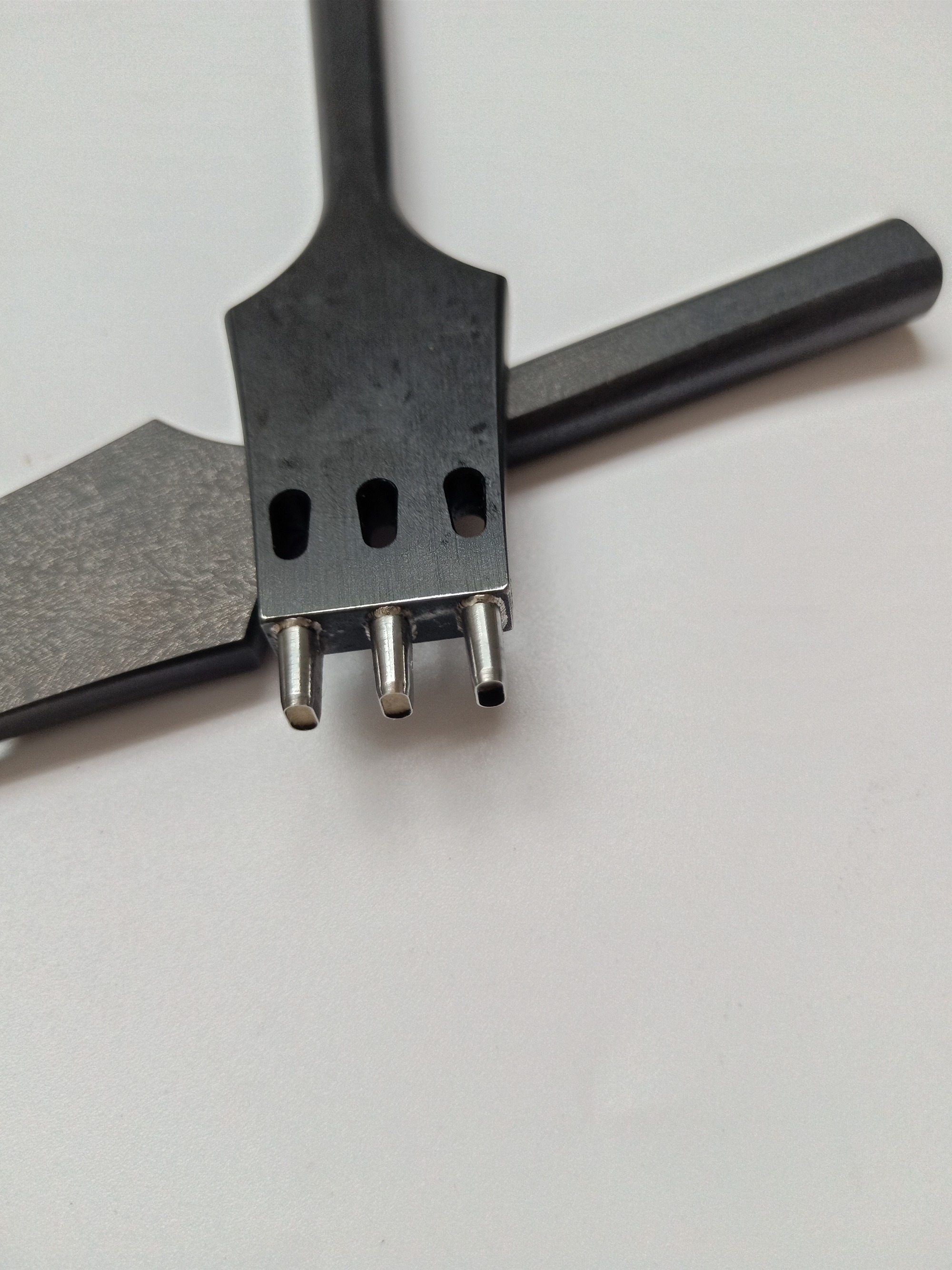 3 holes Watch strap punch