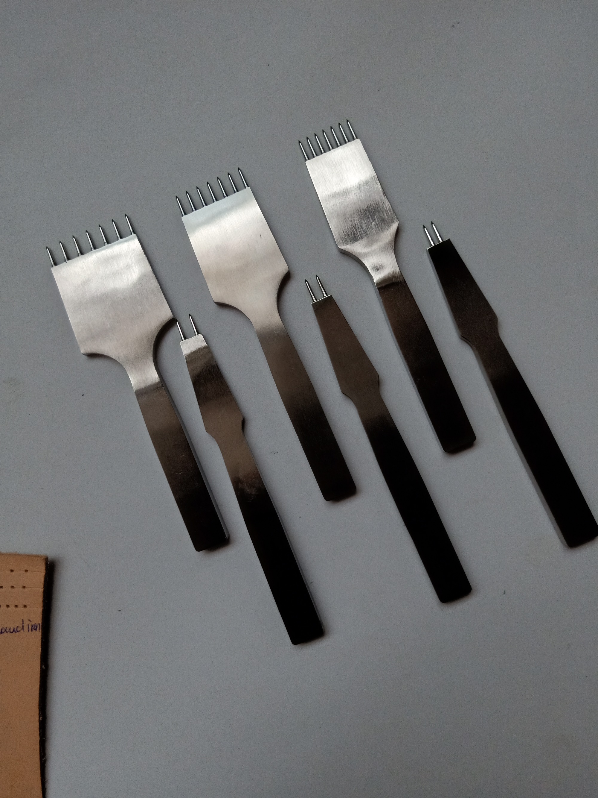 KL Pricking Iron (Round Dent Style)