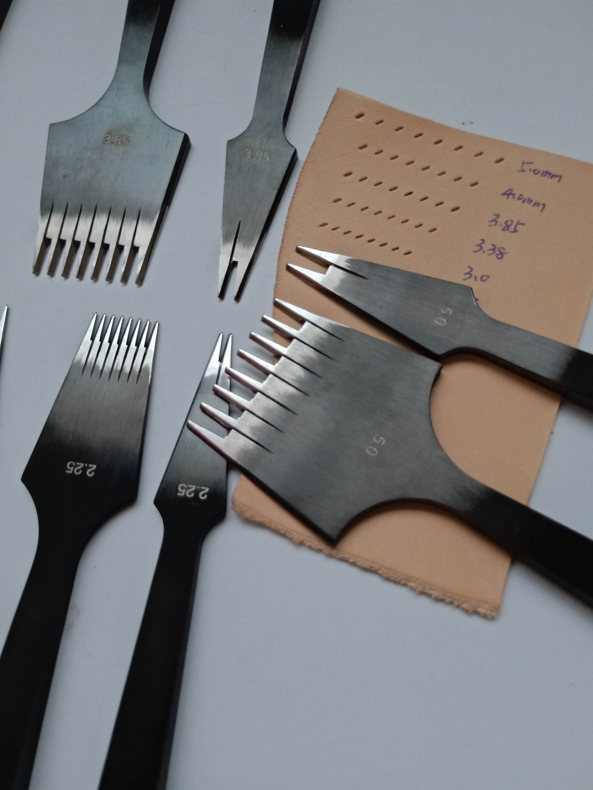 KL Black Pricking Iron (French Style)