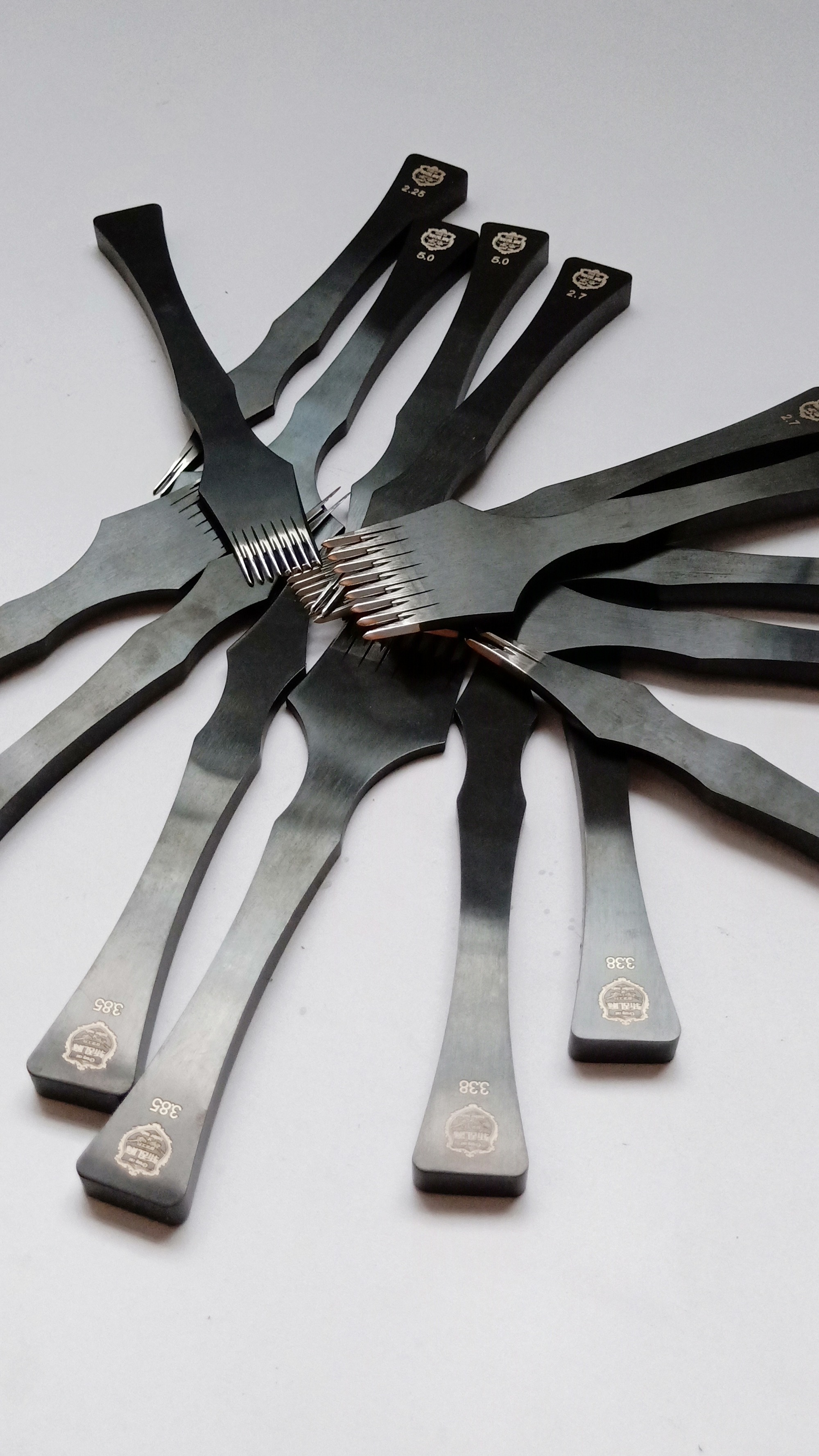 KL Black Stitching Chisel (Japanese Diamond Style)