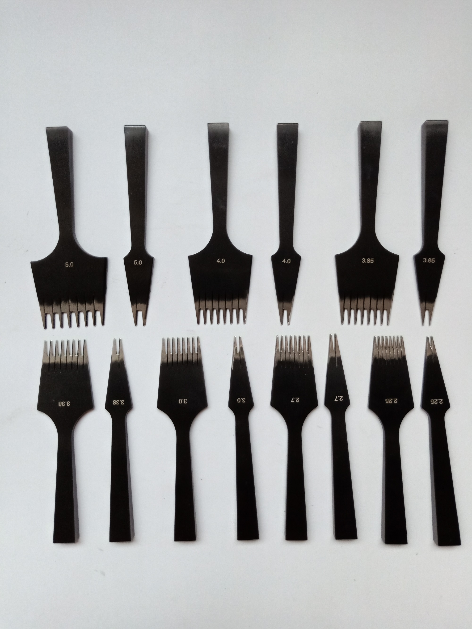 KL Black Pricking Iron (French Style)