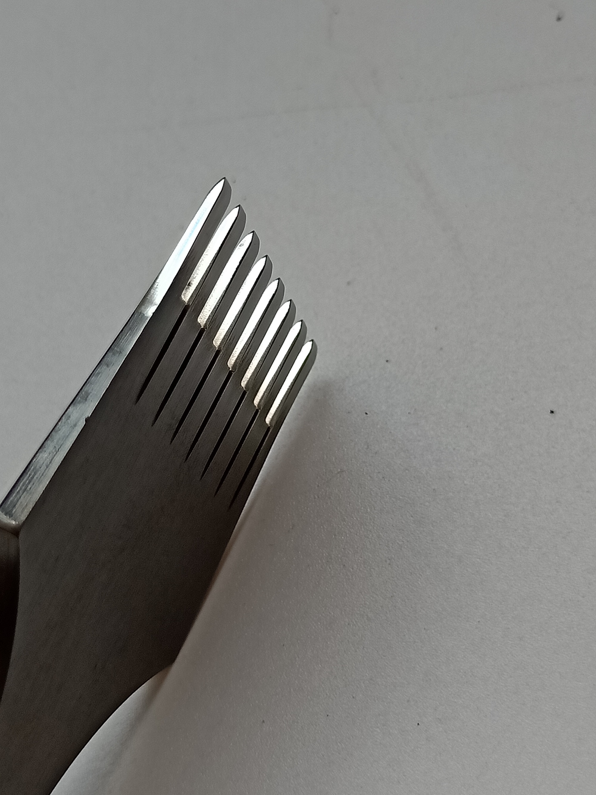 KL Black Stitching Chisel (Flat Style)