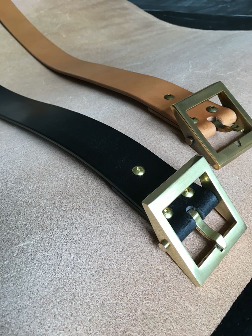 Handmade solid brass square buckle