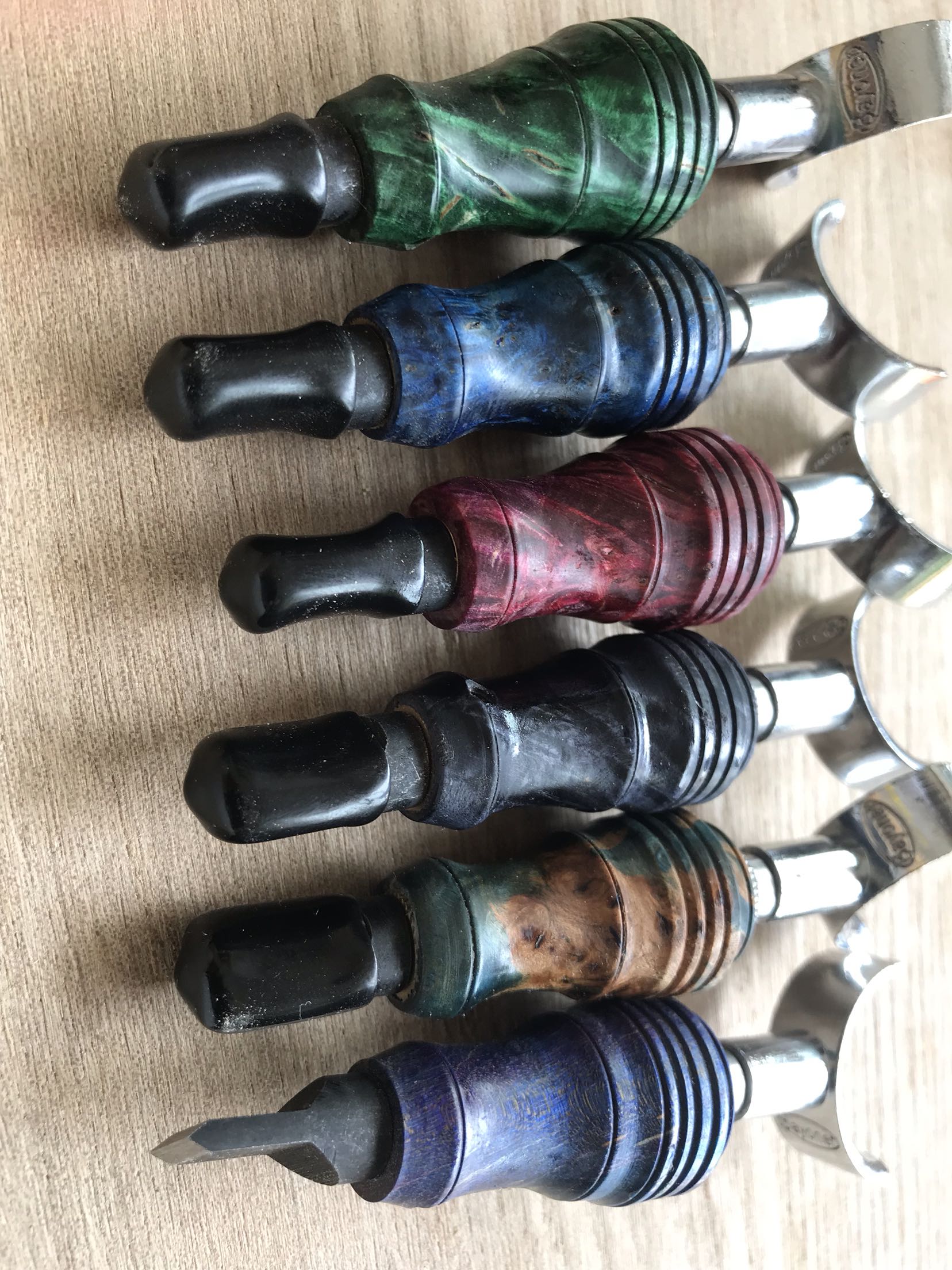 Multi color handle leather carving swivel knife