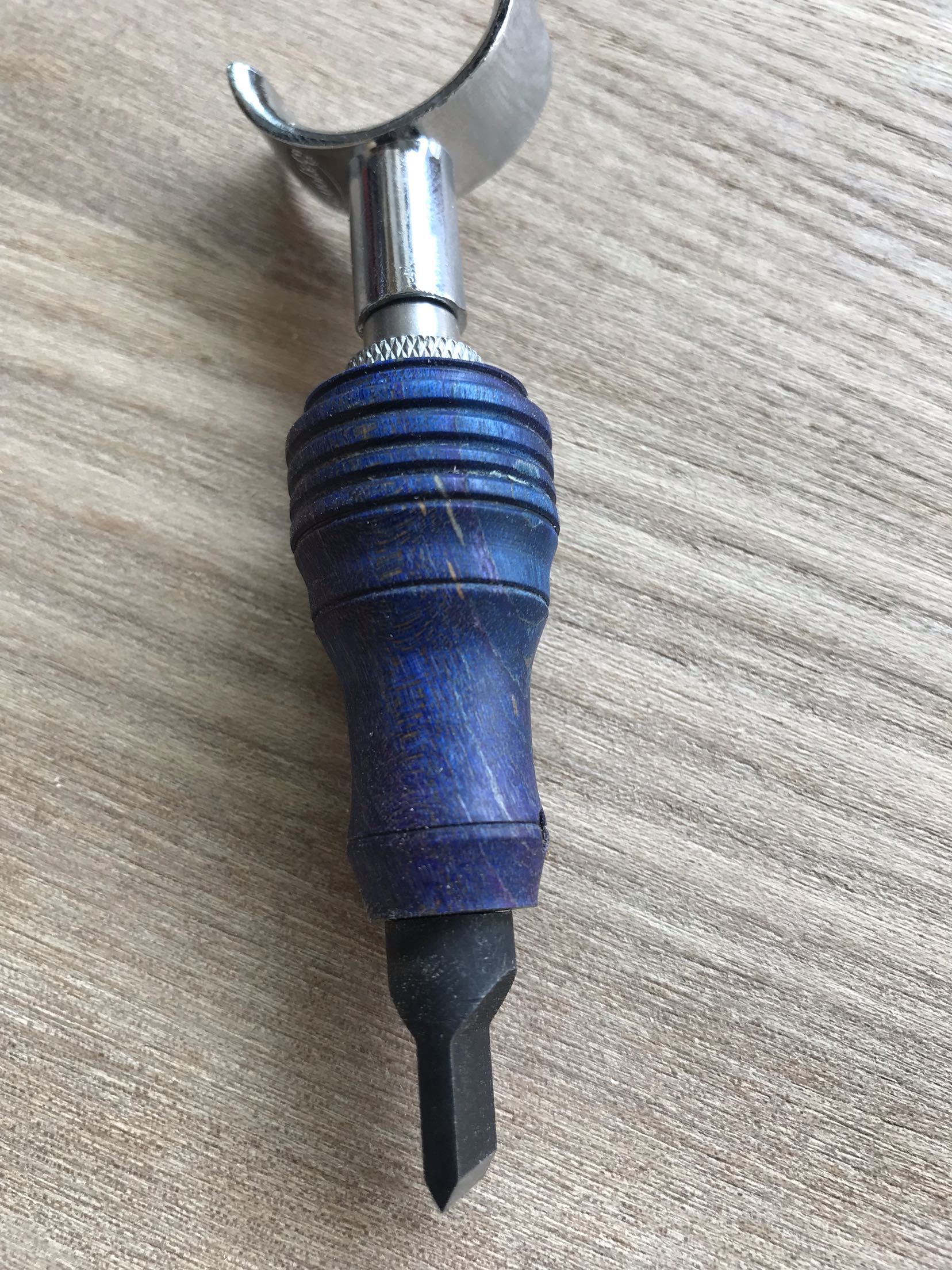 Multi color handle leather carving swivel knife