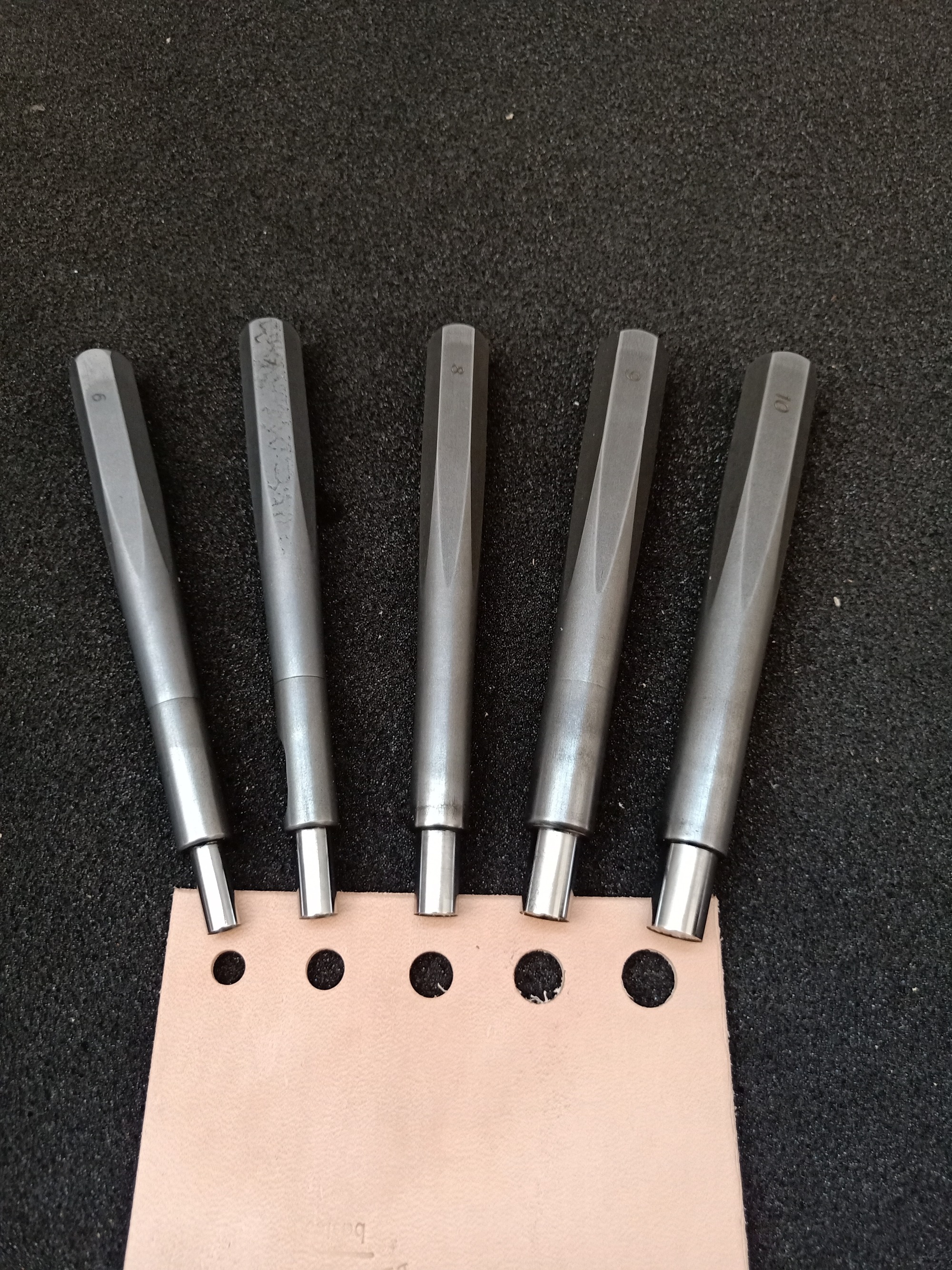 (New) Premium Taperless Hole Punch