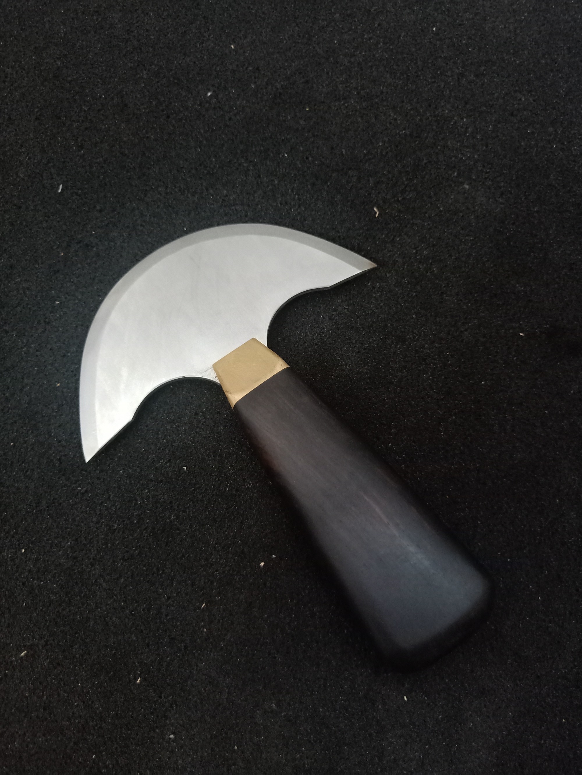 Leather Round Knife