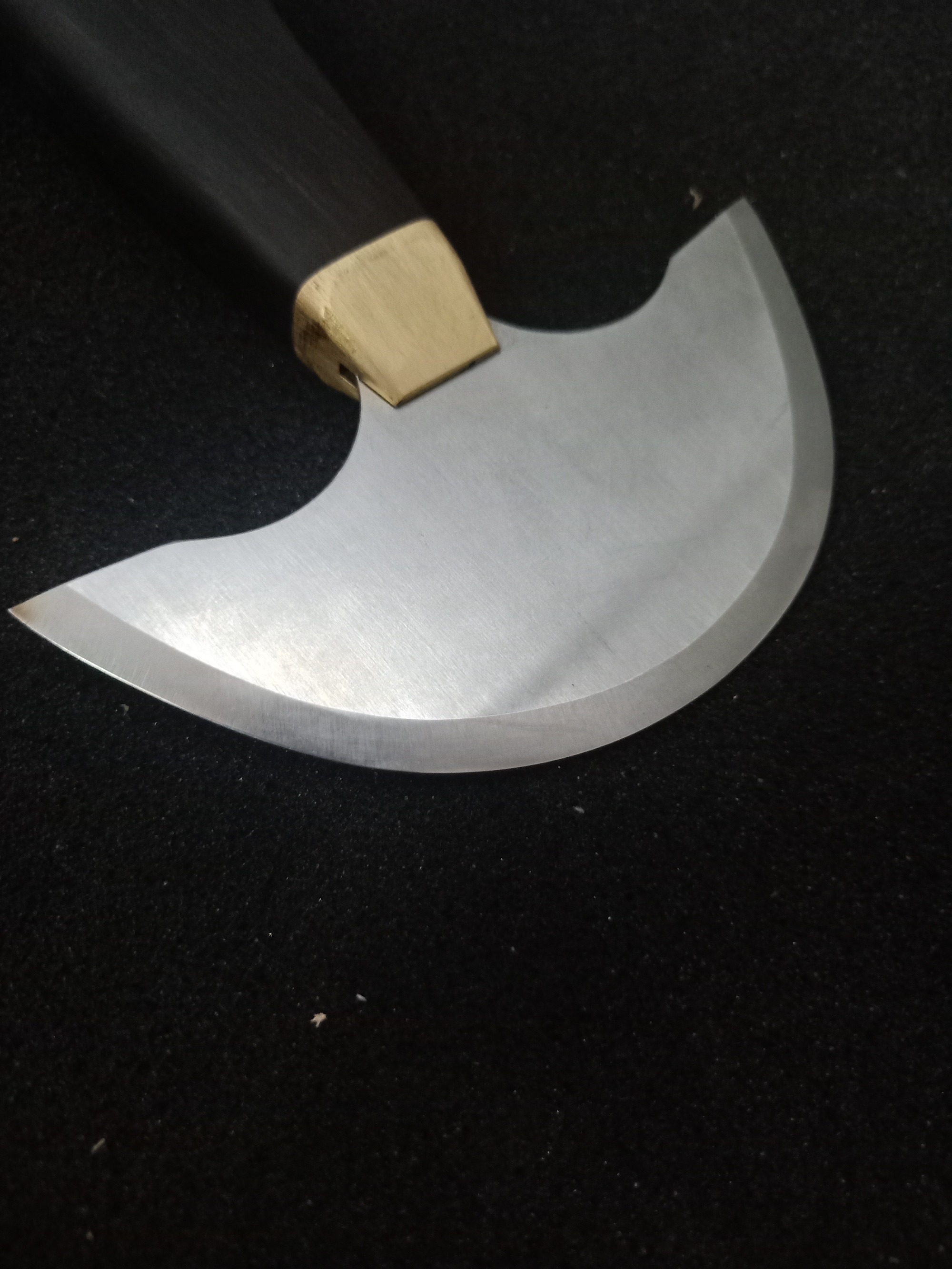 Leather Round Knife