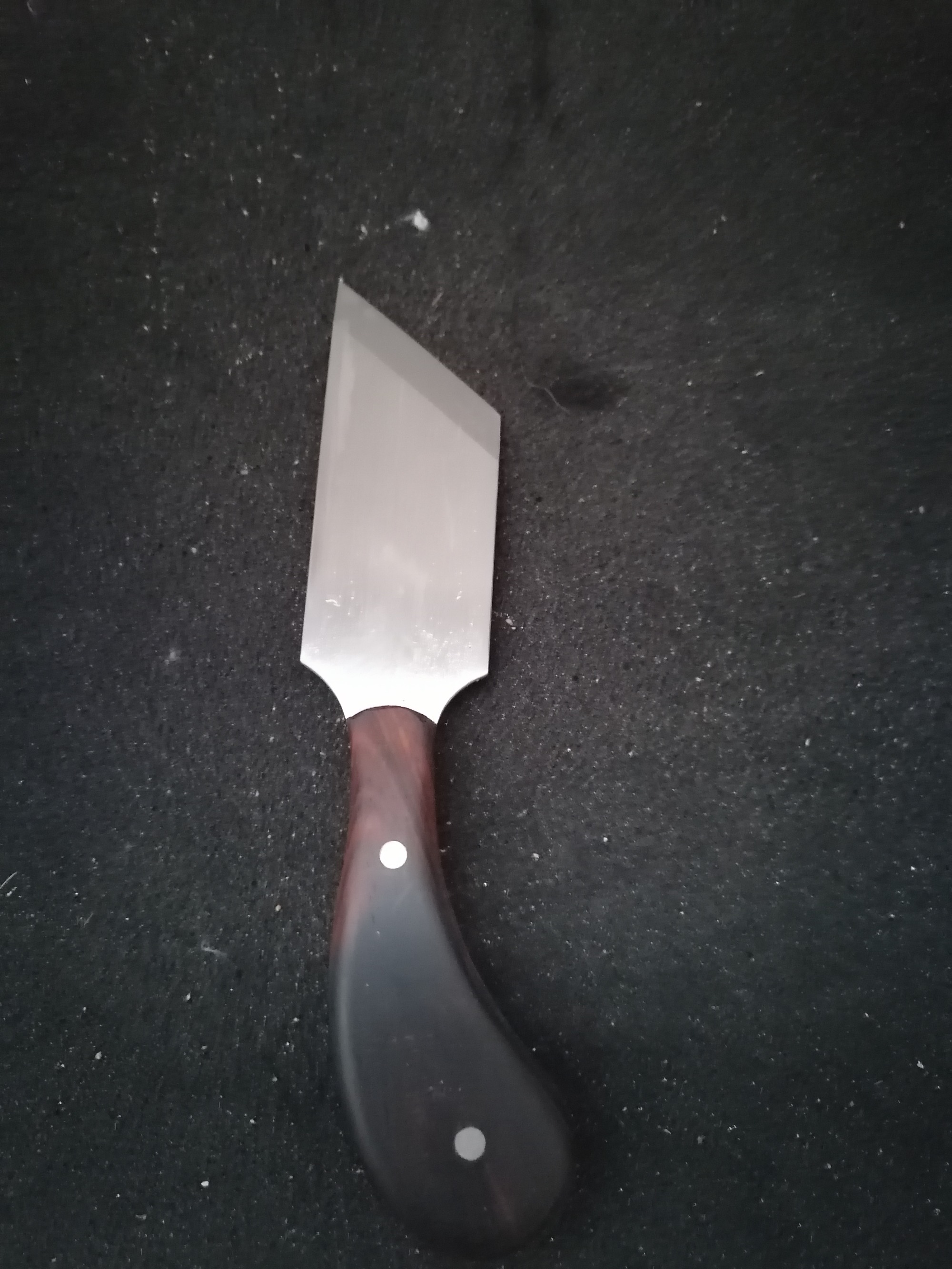 KL Full-Tang Rosewood Skiving Knife