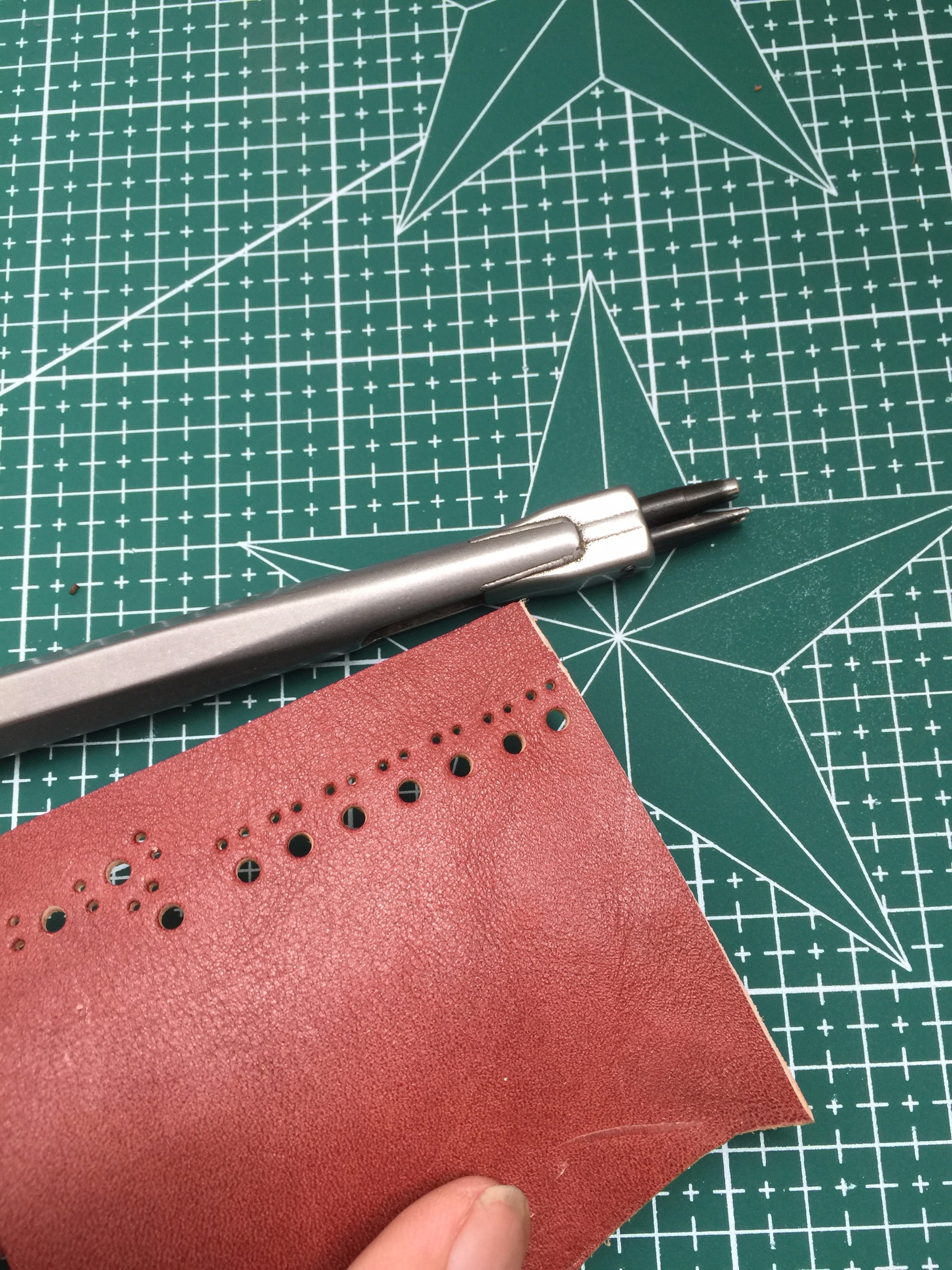 KL Brogue Punch