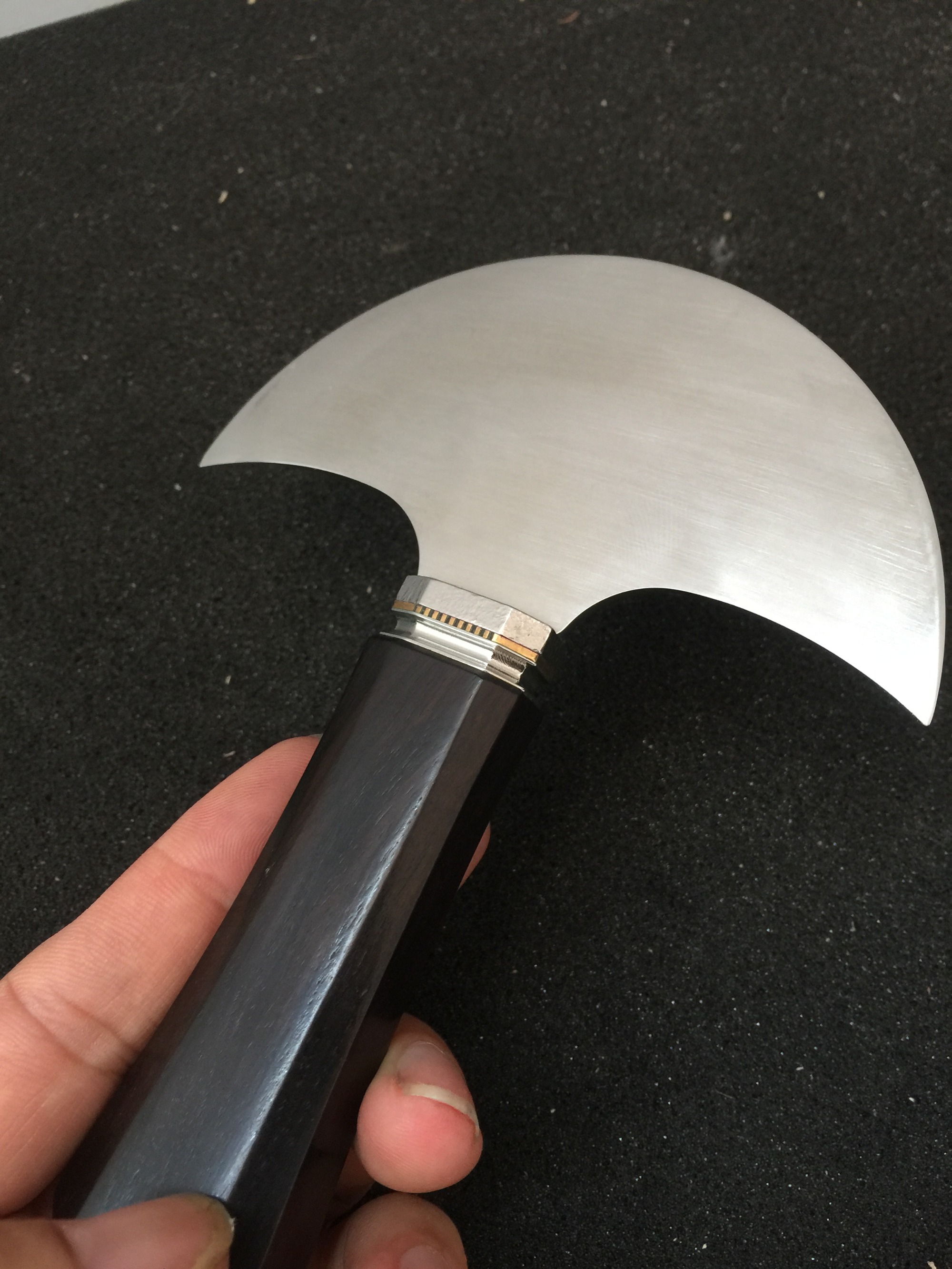 M390 Steel Round Knife