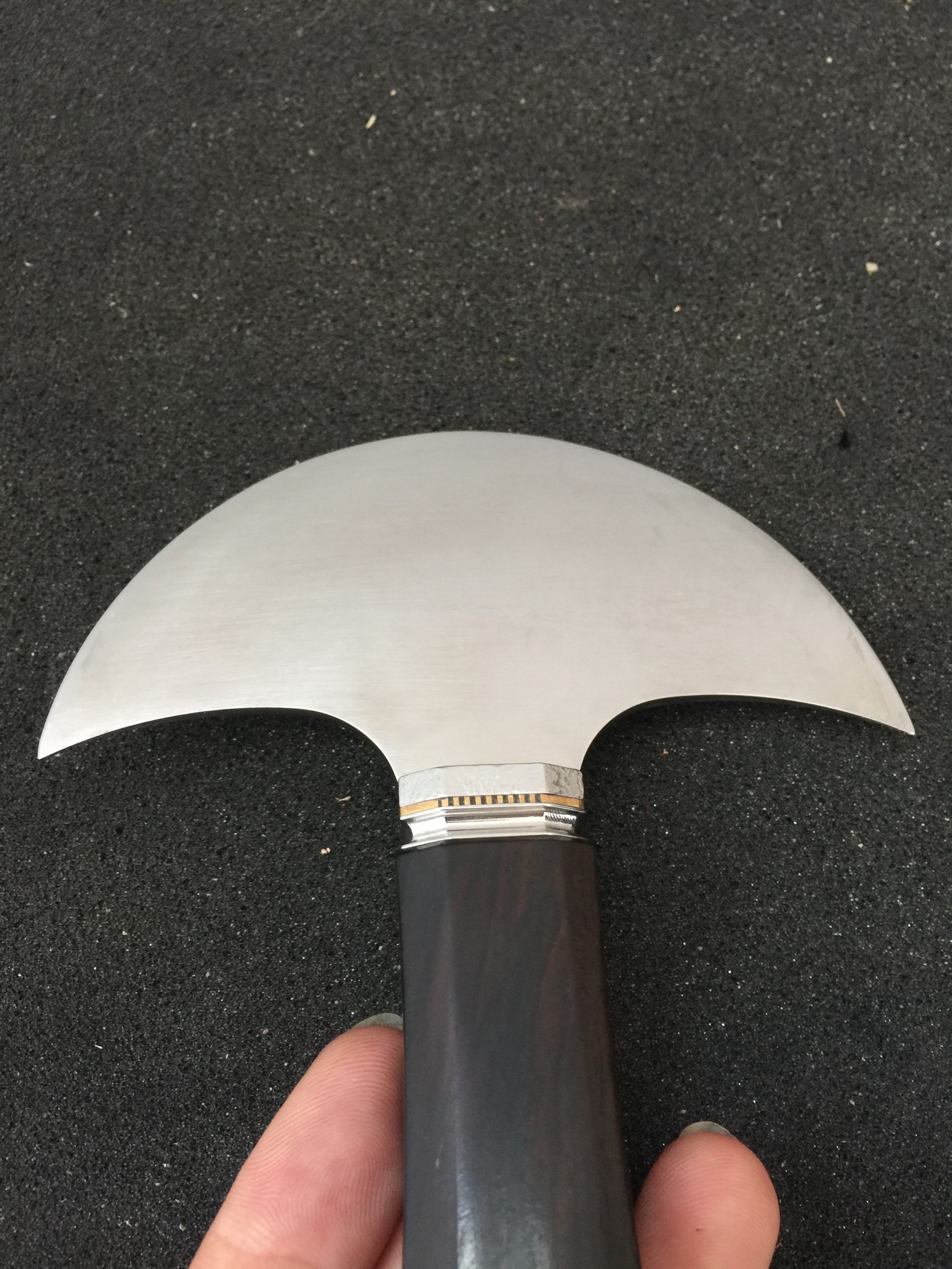 M390 Steel Round Knife
