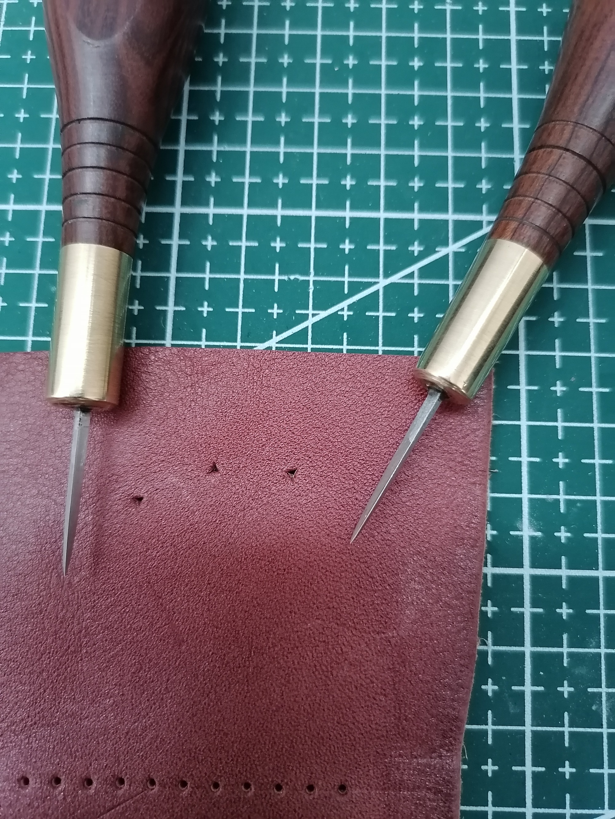 (Custom) Triangle Awl