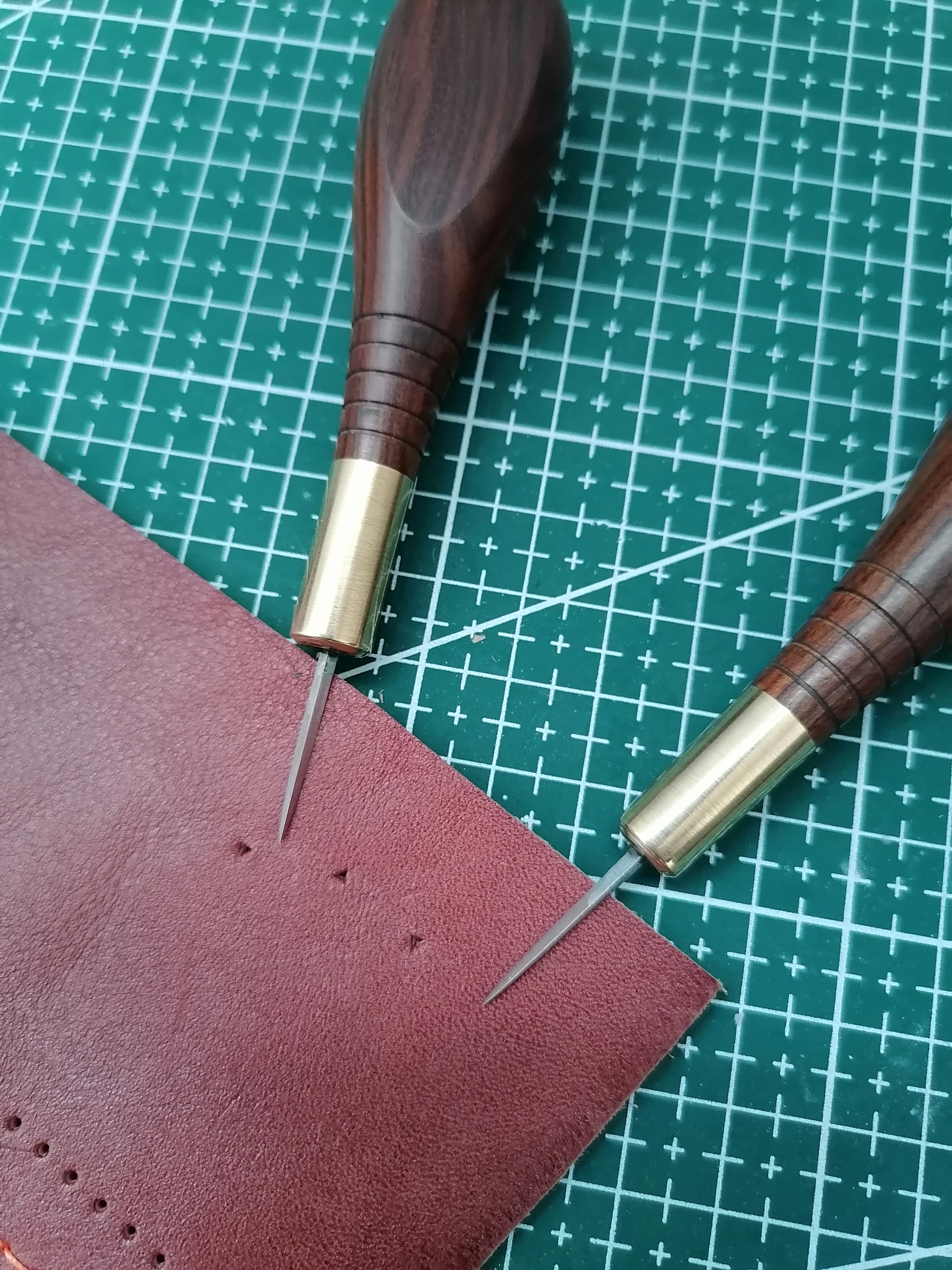 (Custom) Triangle Awl