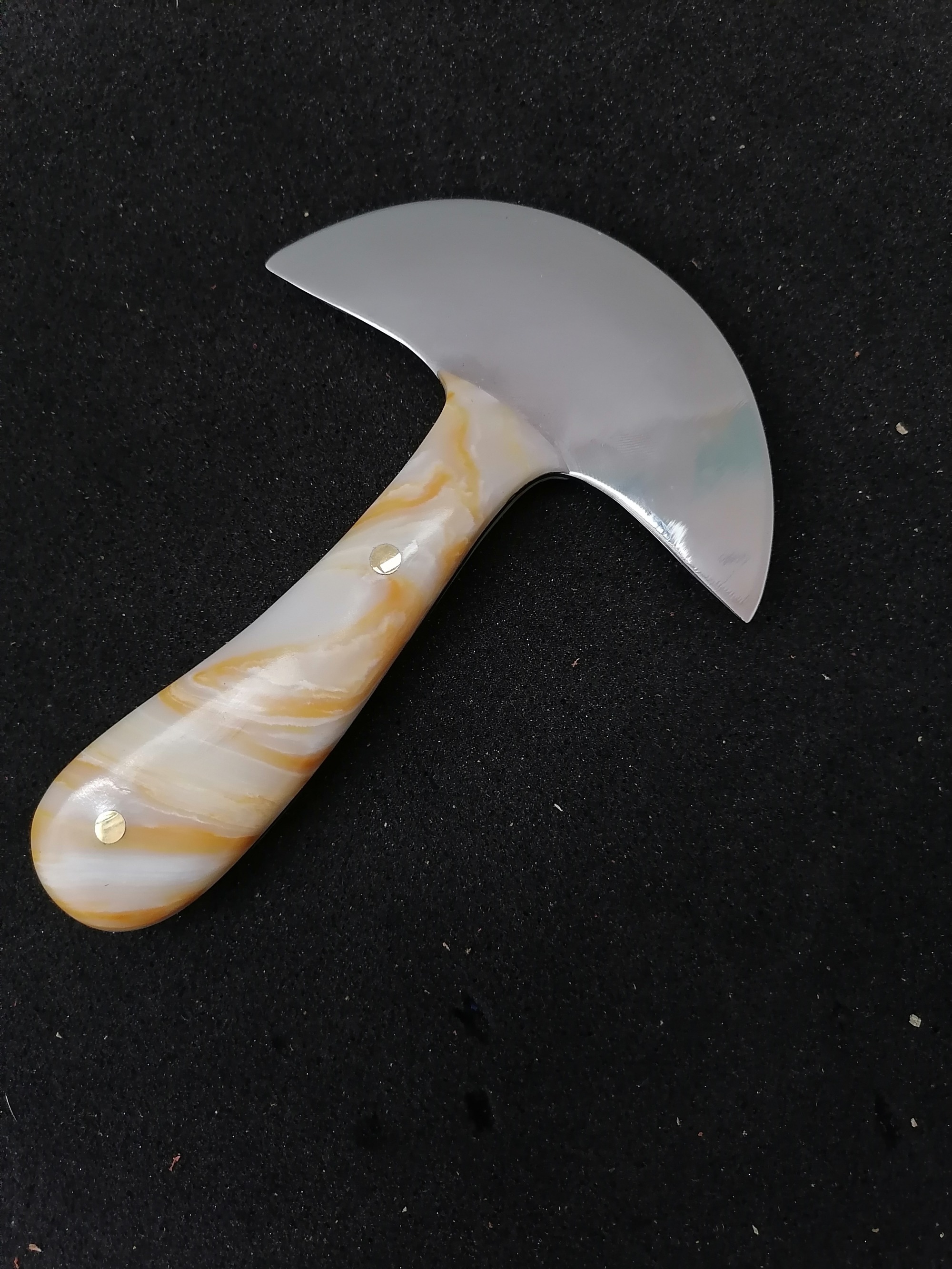 KL Damascus Round Knife