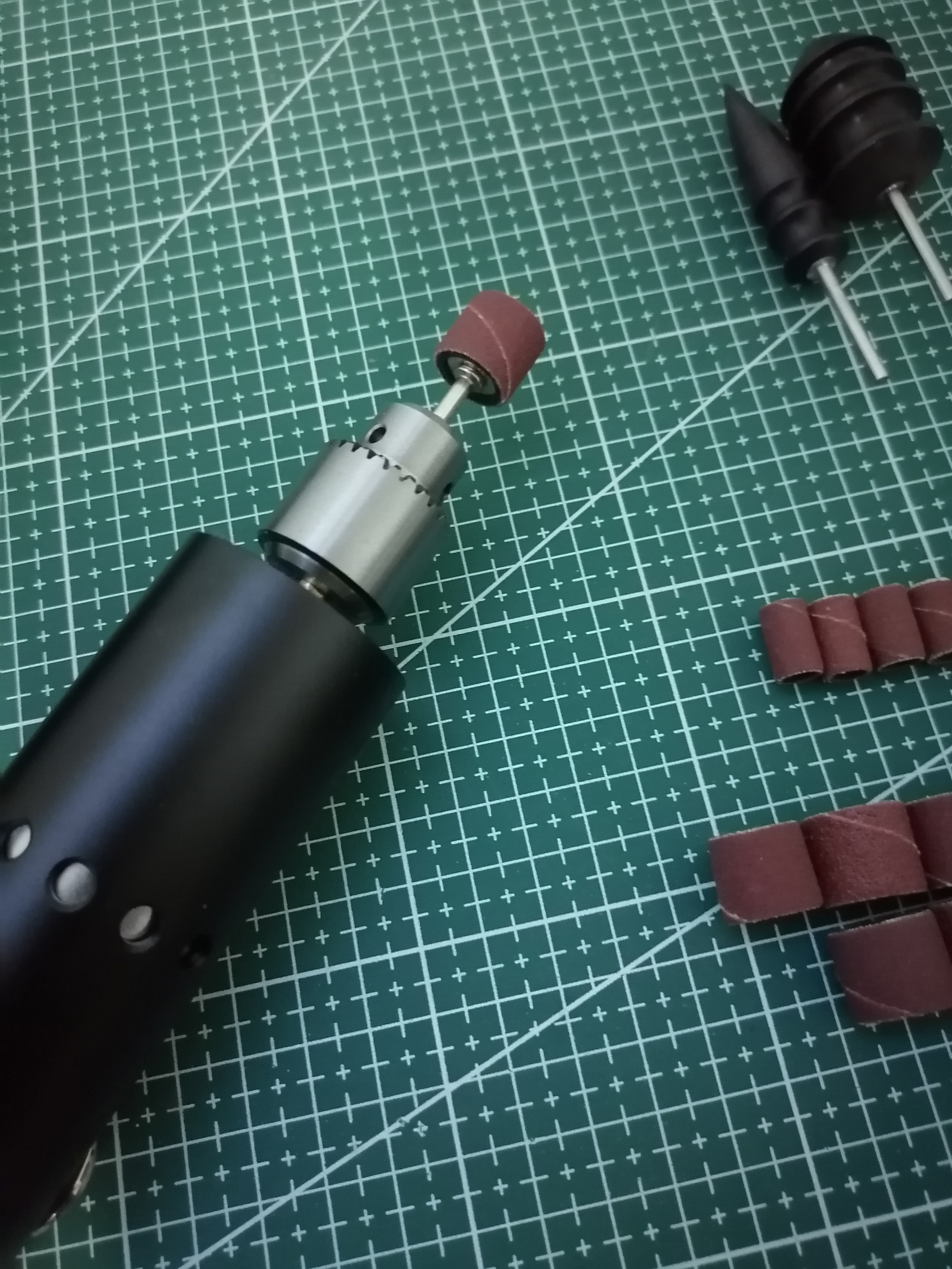 Adjustable Speed Edge Burnishing & Sanding Machine