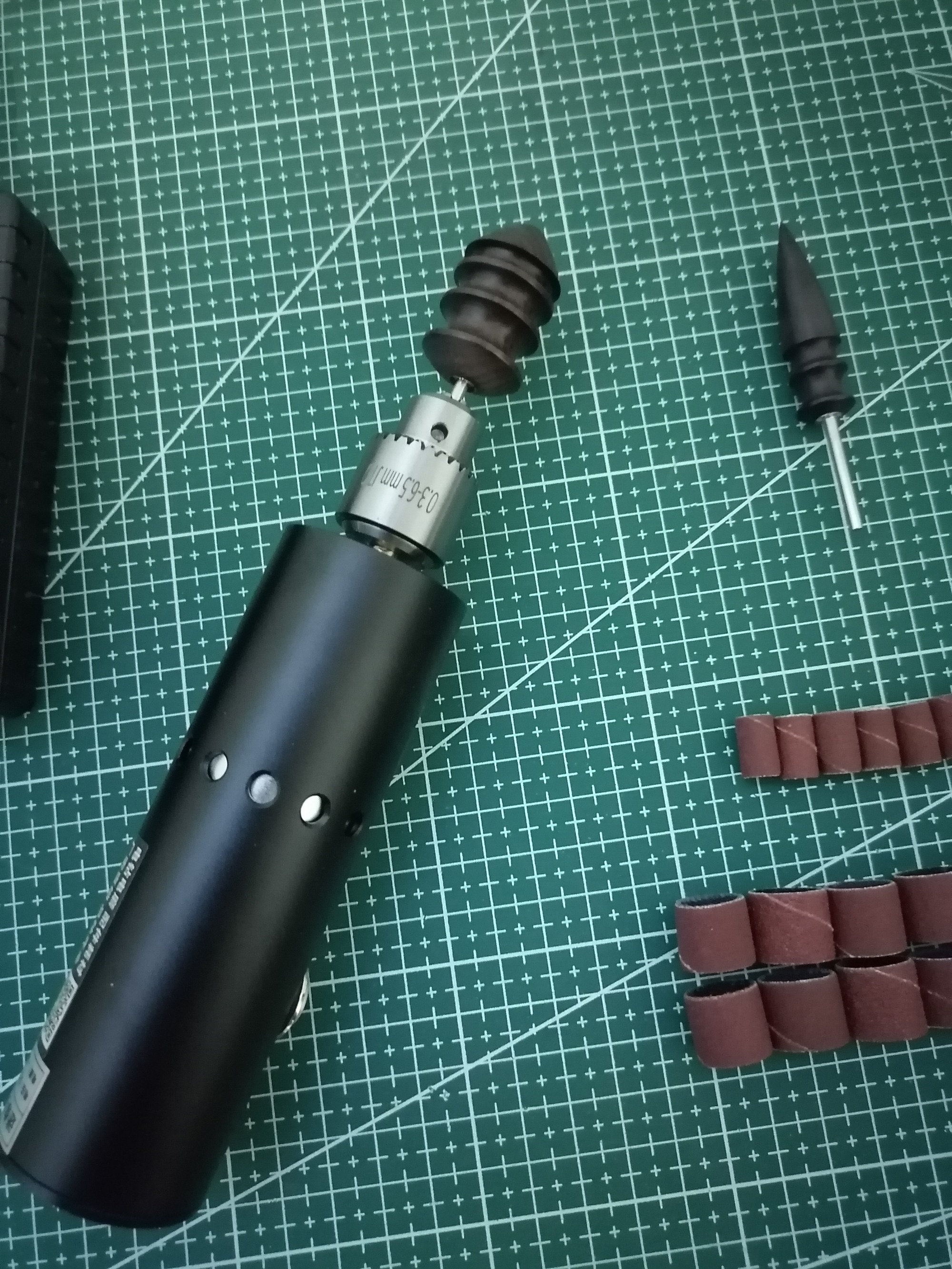 Adjustable Speed Edge Burnishing & Sanding Machine