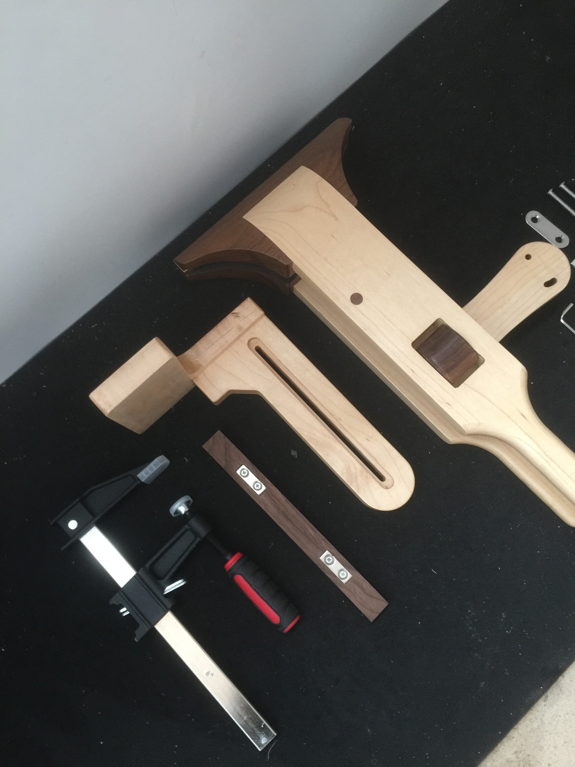 200mm wide stitching clamp