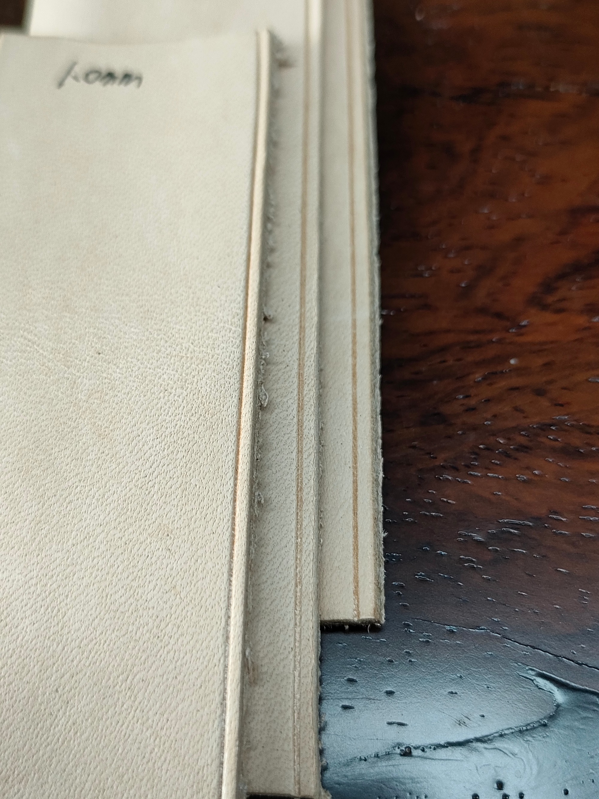 Leather Edge Creaser