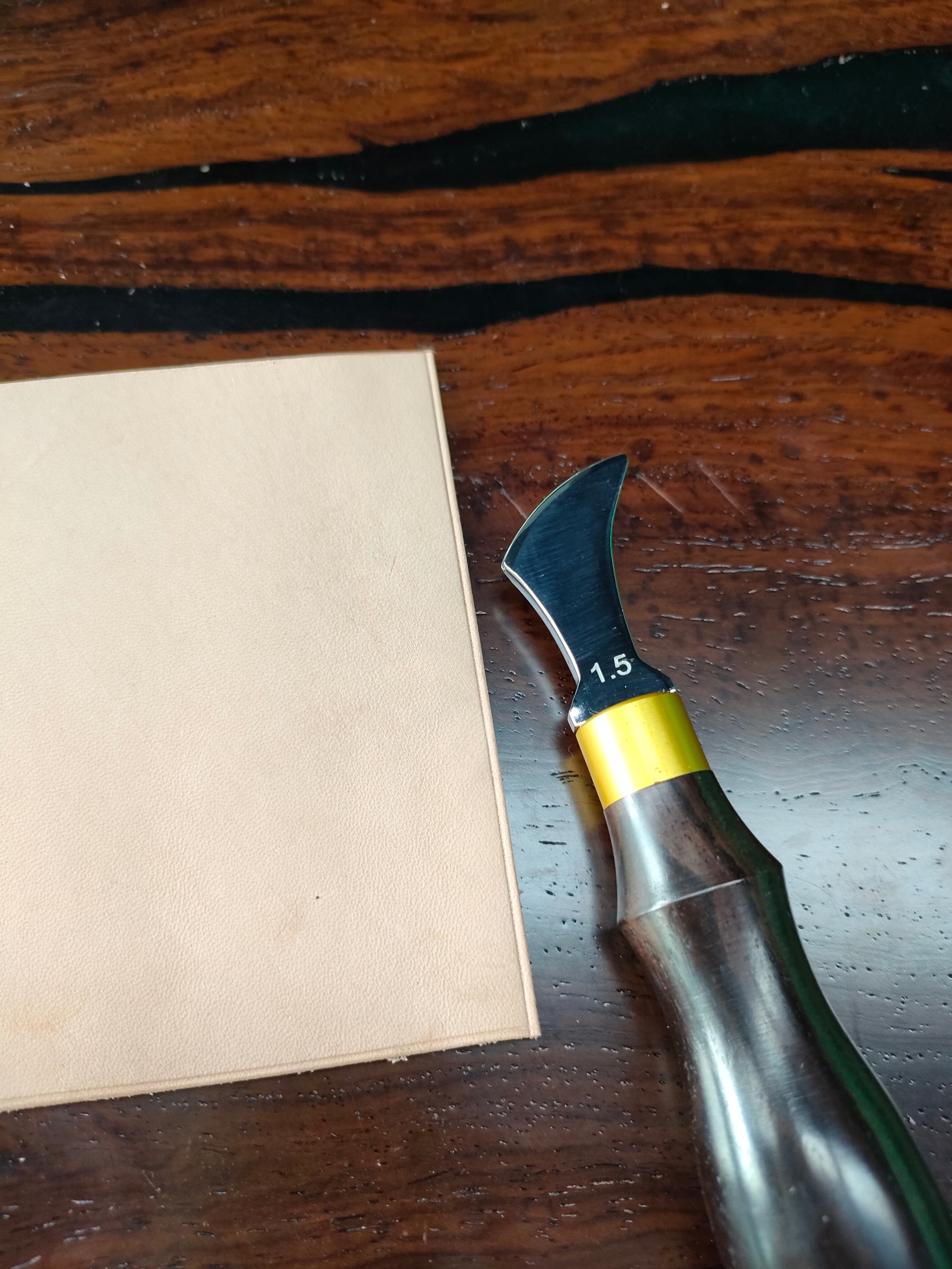 KL Ebony Handle Creaser