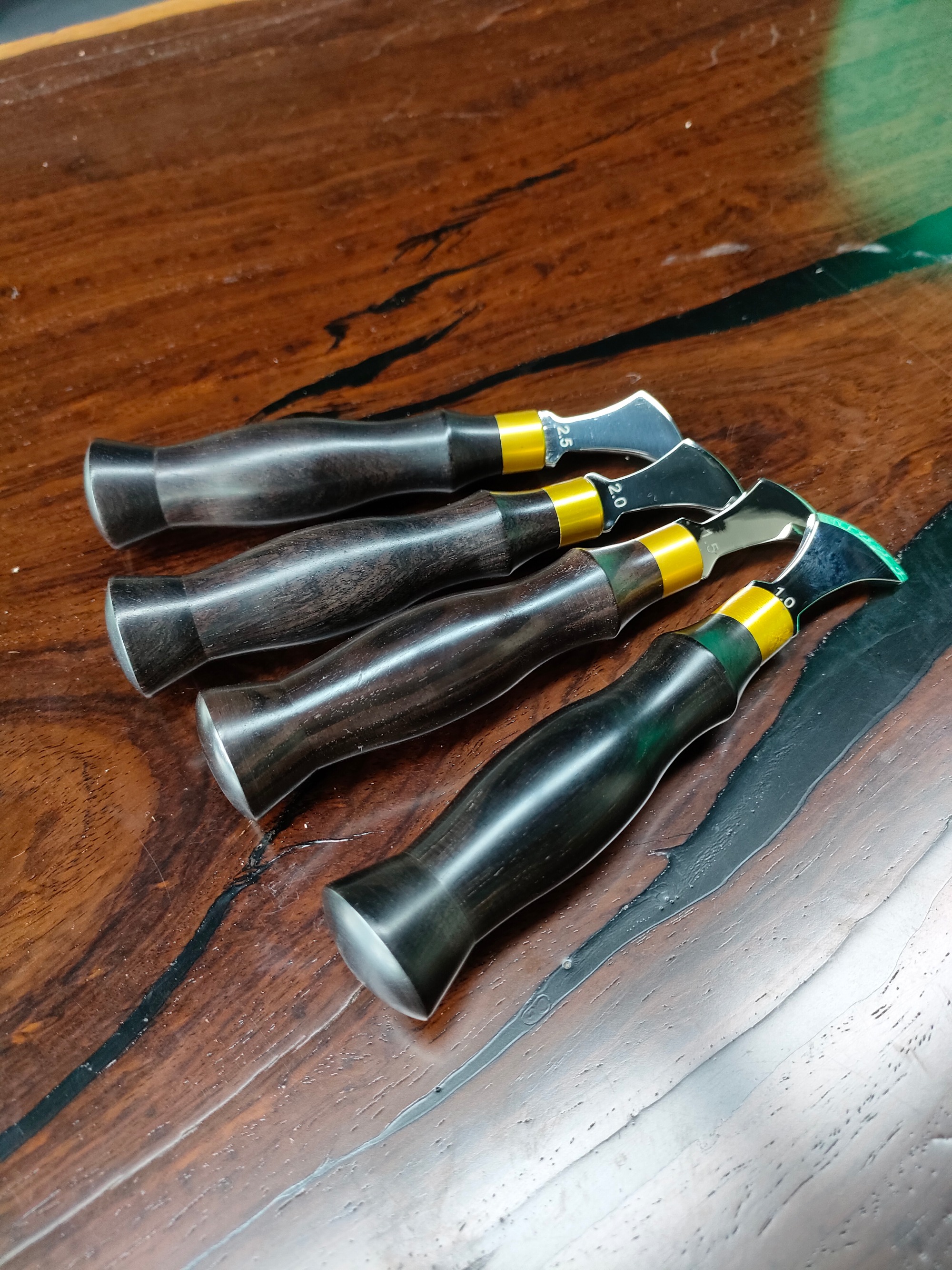 KL Ebony Handle Creaser