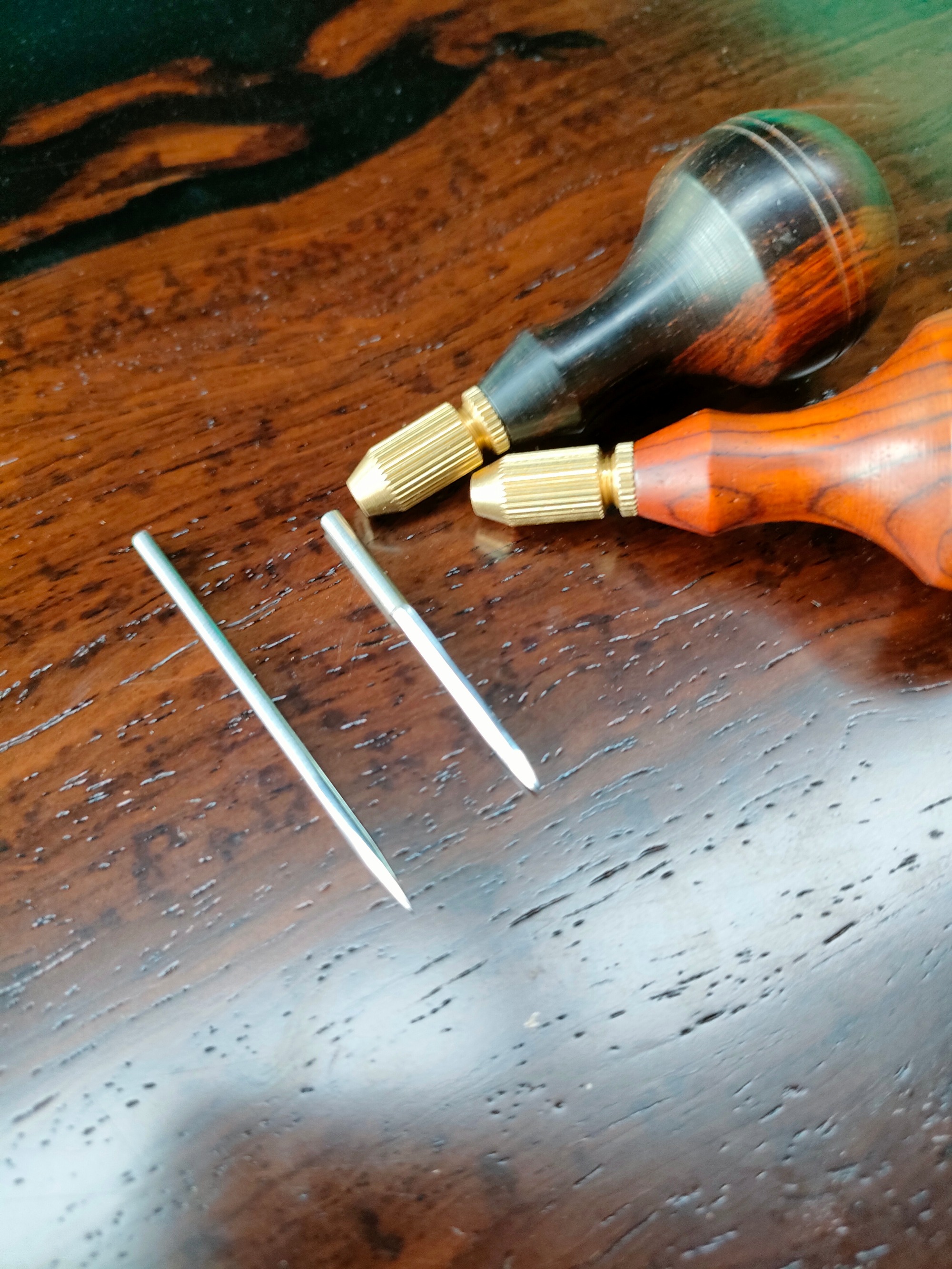 Round Awl (Interchangeable)