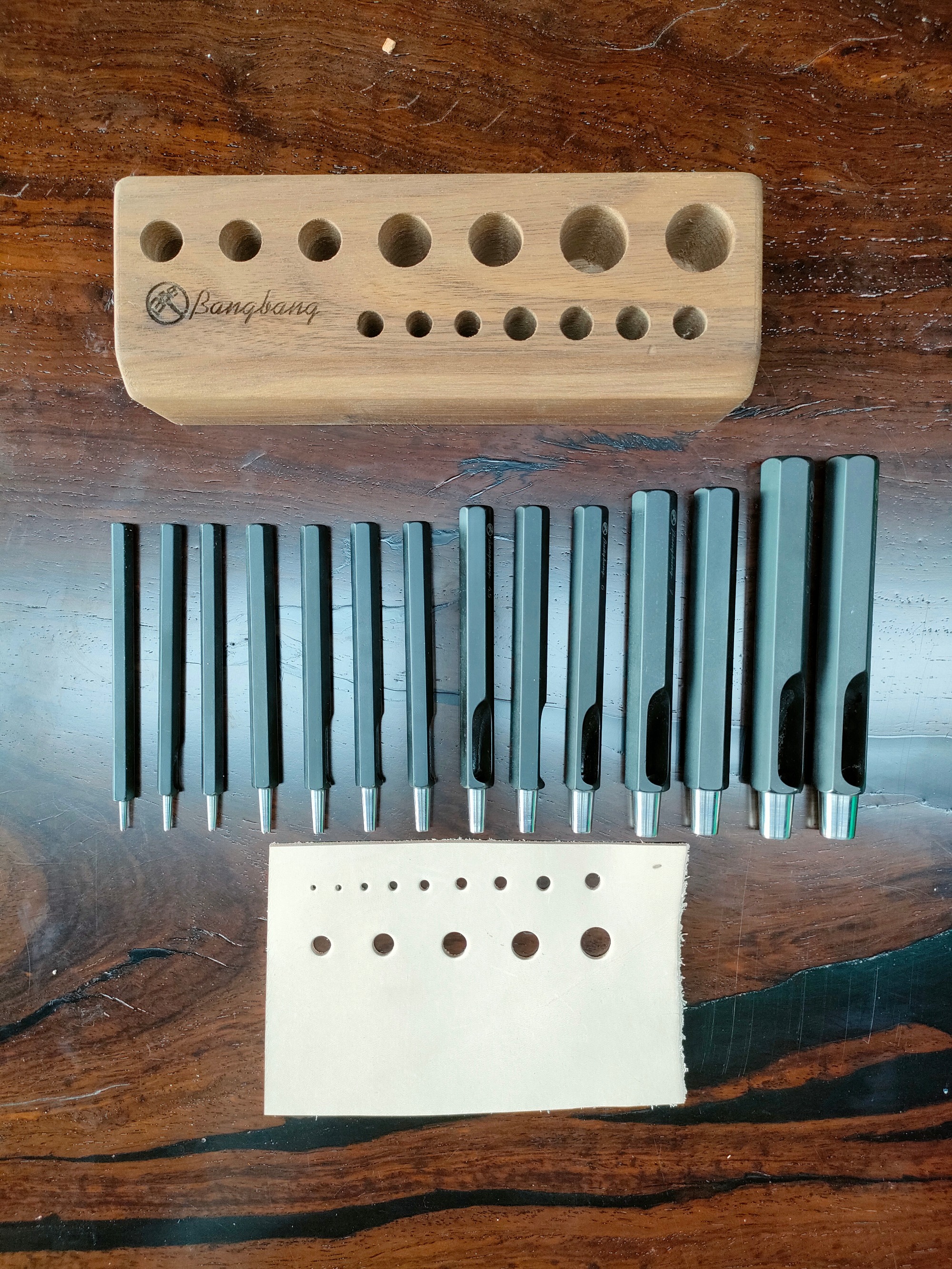 Hexagonal Handle Black Round Hole Punch Set