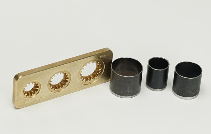 Multi-Size Leather Snap Covering Jig