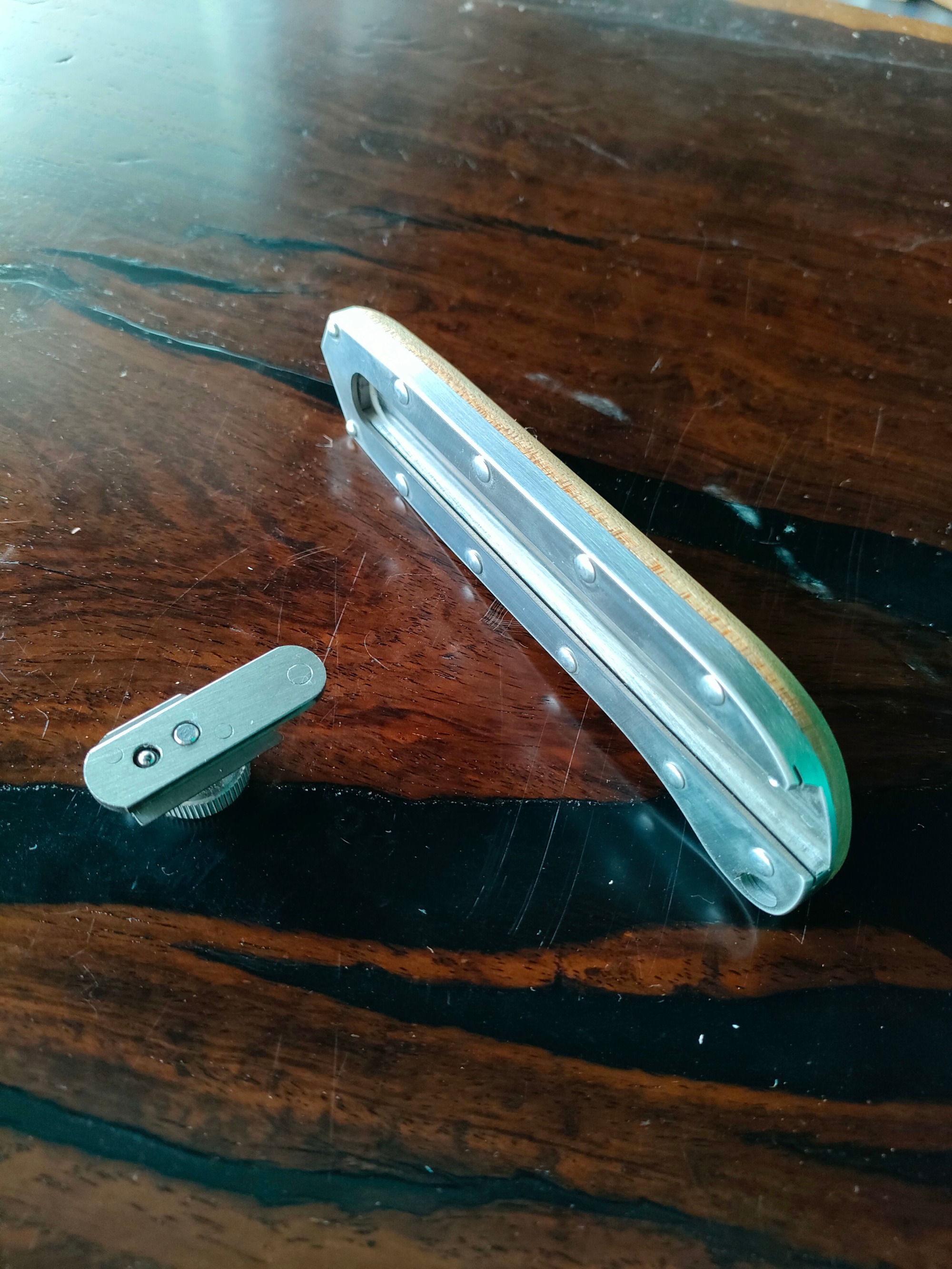 Heavy Duty Stainless Steel Utility Knife