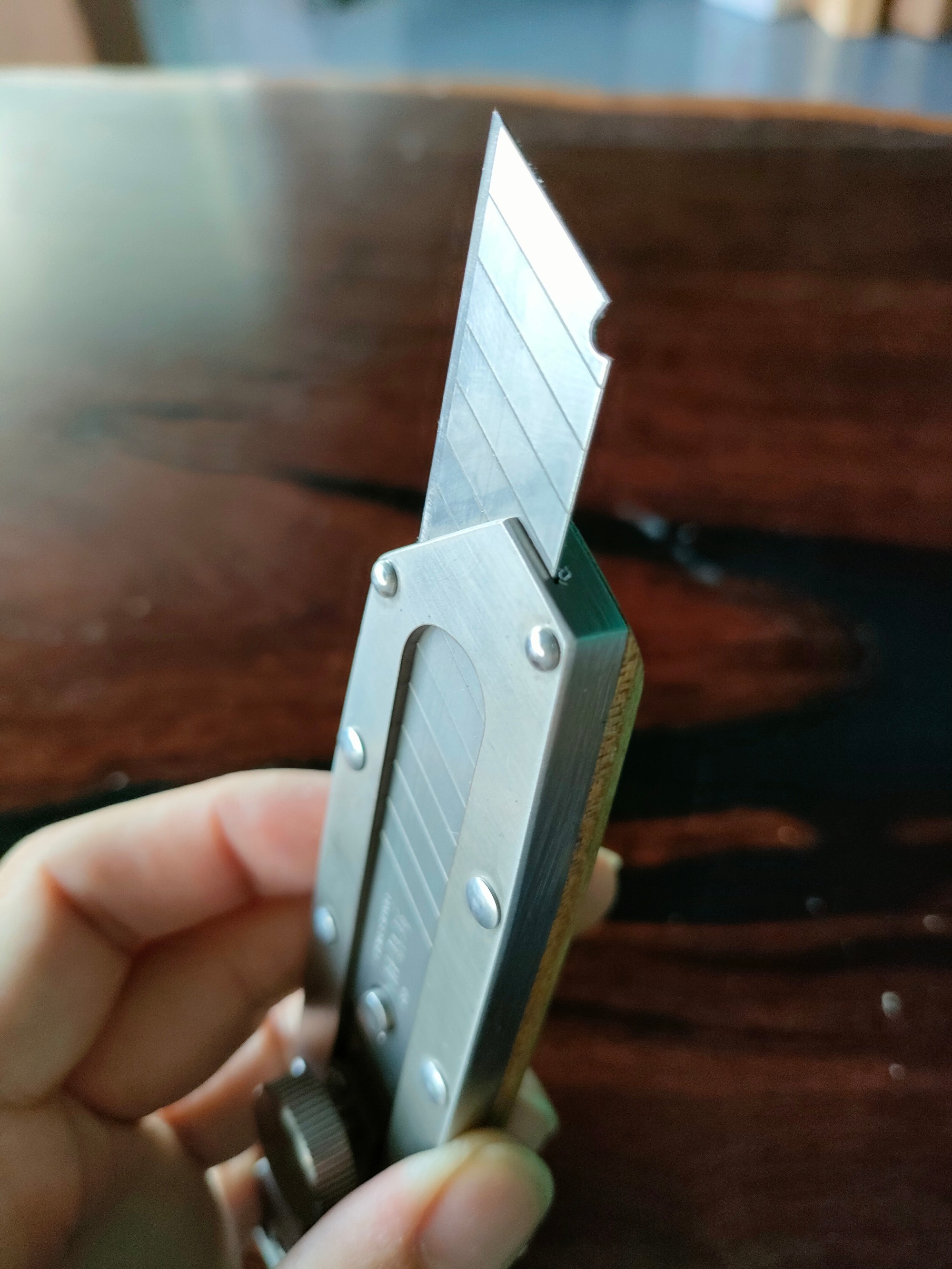Heavy Duty Stainless Steel Utility Knife