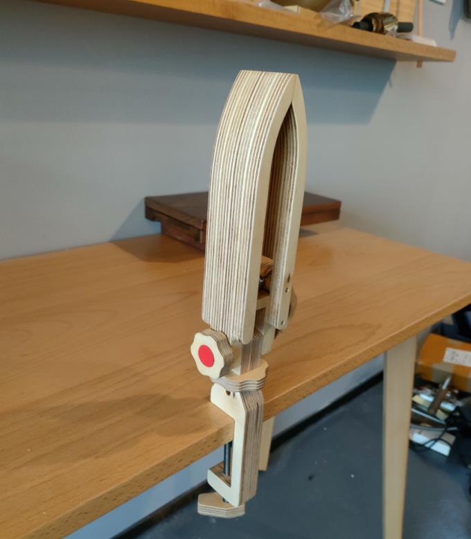 Small Table Mounted (Swivel) Stitching Pony