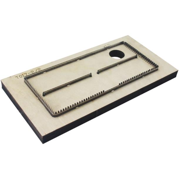Simple wallet die