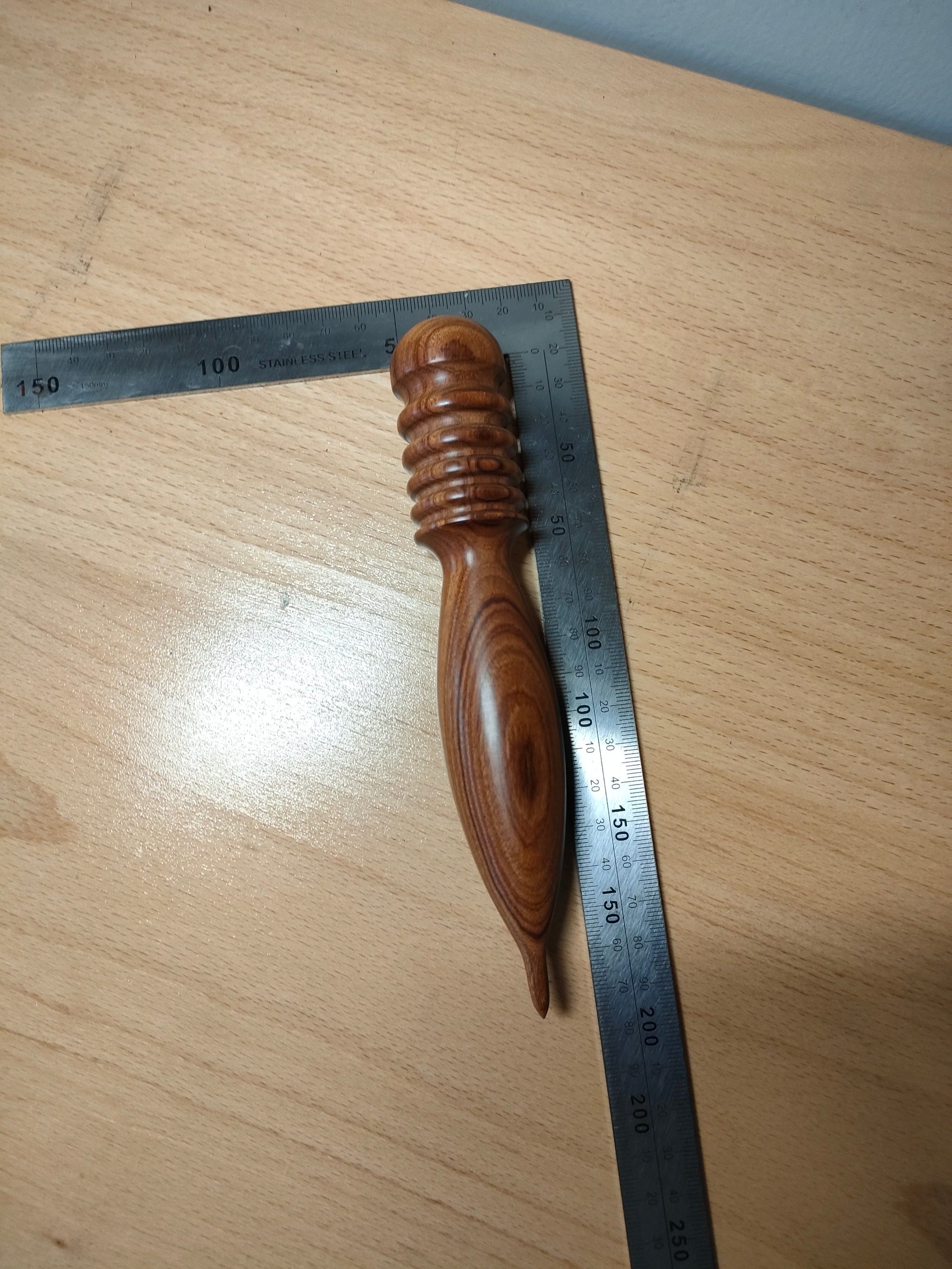 Rose wood burnisher