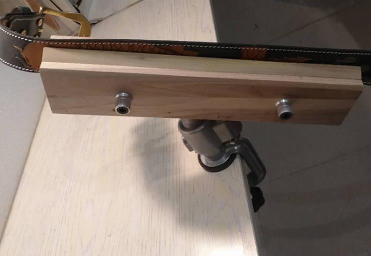 Universal strap stitching pony