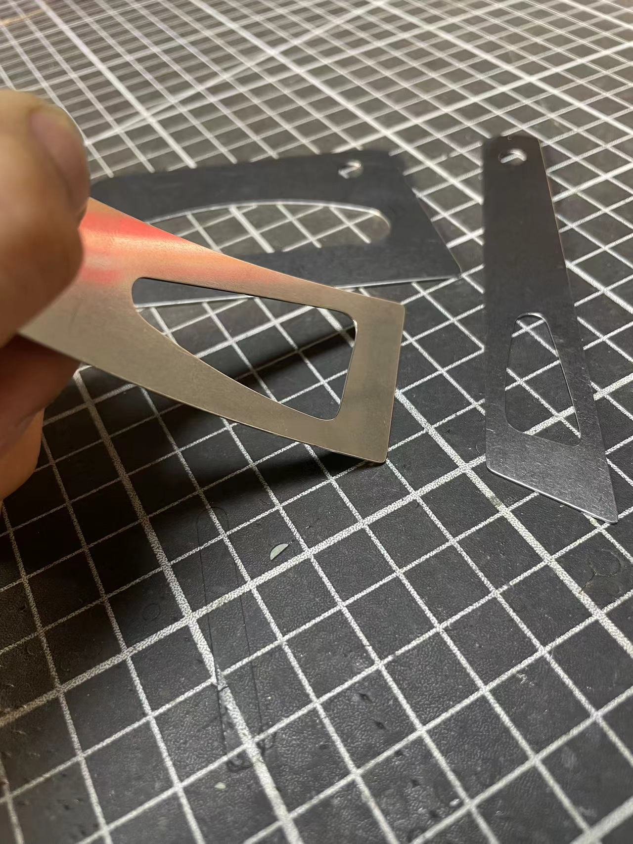 Stainless steel thinner glue spreader( 0.6mm)