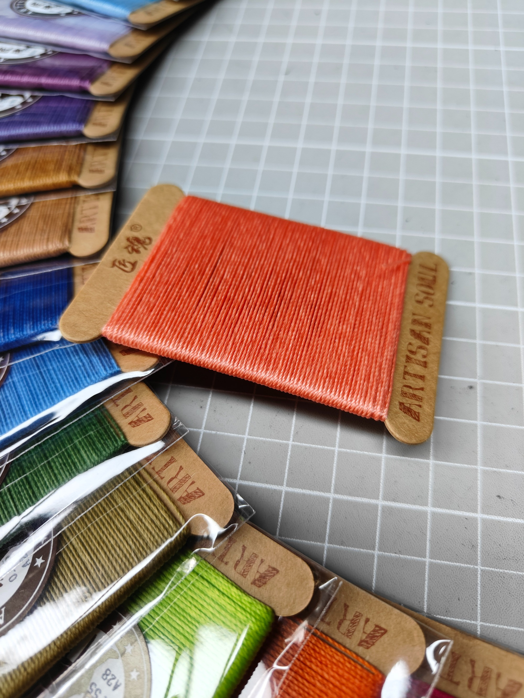 Small piece wax round thread