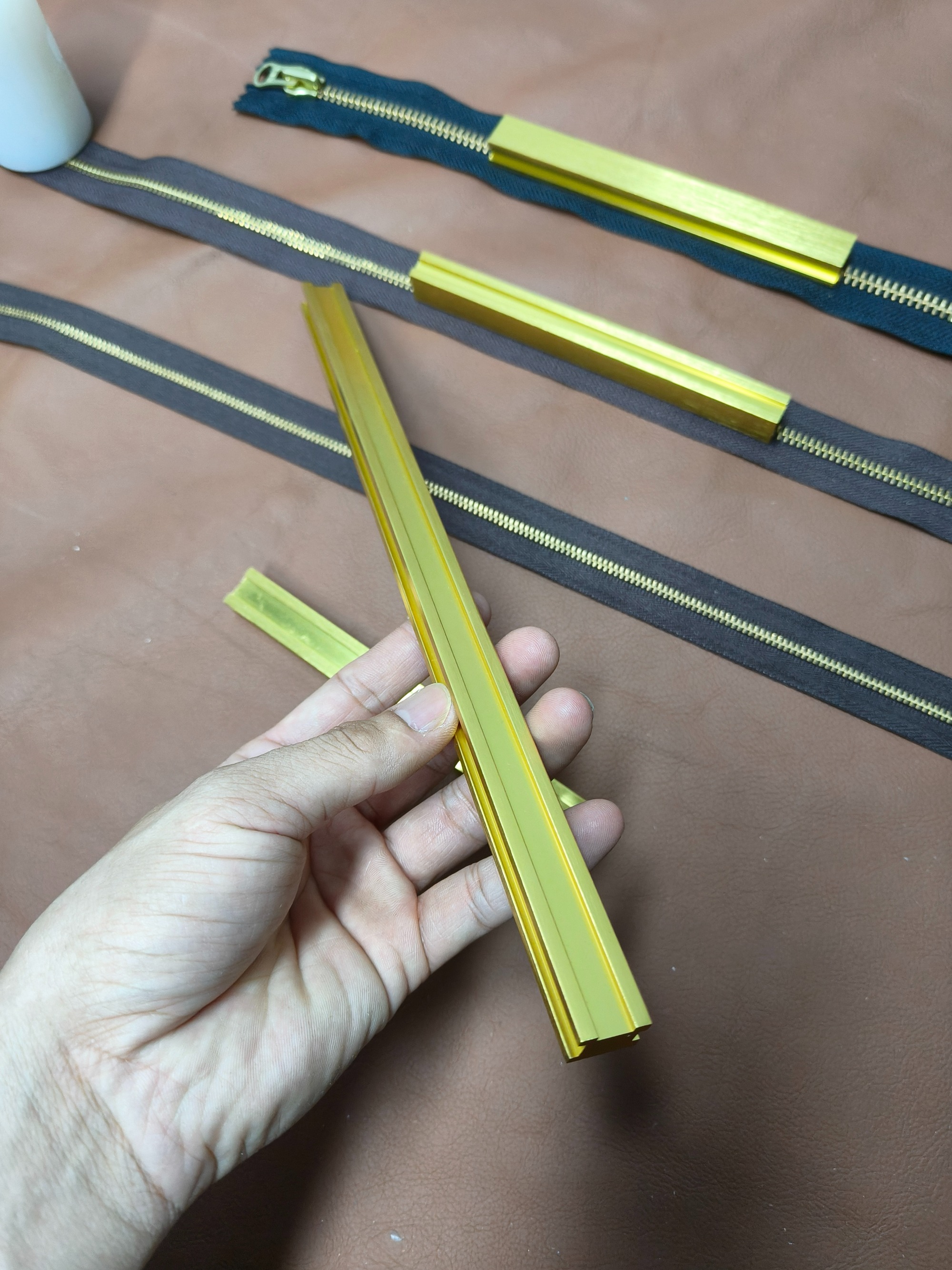 KL aluminum zipper guide for YKK