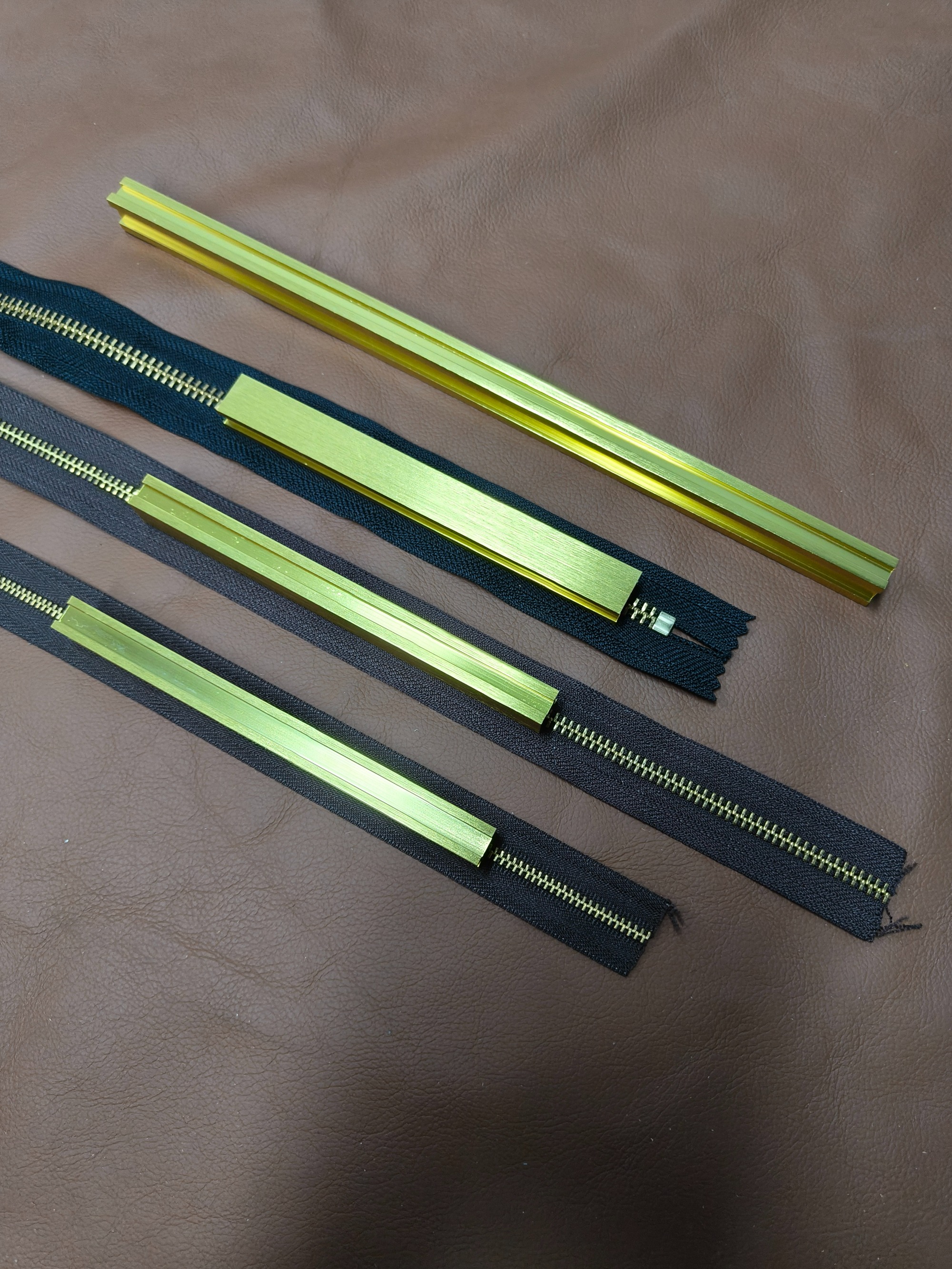 KL aluminum zipper guide for YKK