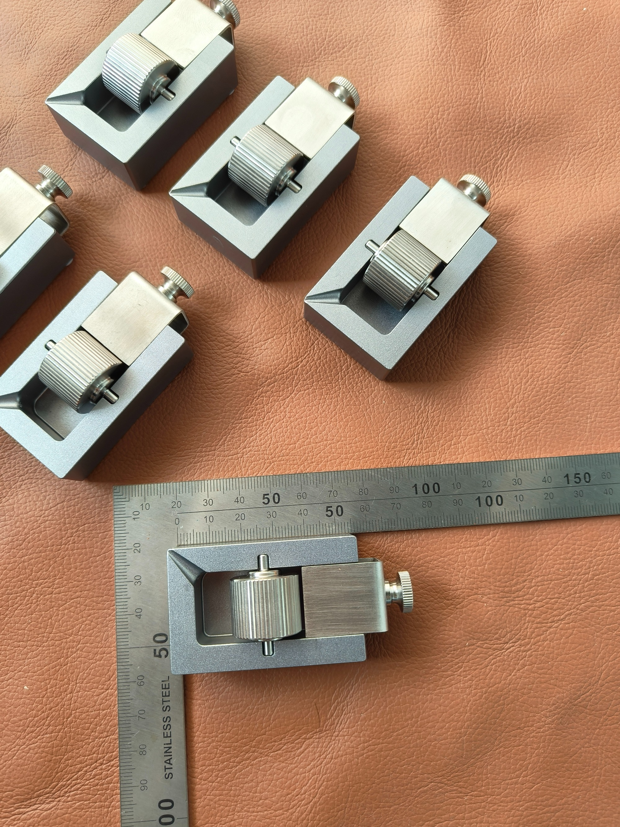 KL aluminum edge paint box