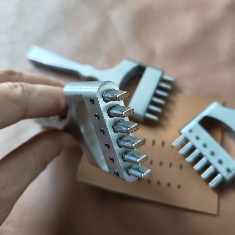 KL  watch strap punch 6 holes(Oblong)