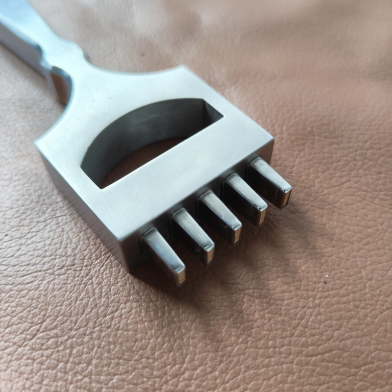 KL watch strap punch 5 hole 2*6mm  (Rectangular)
