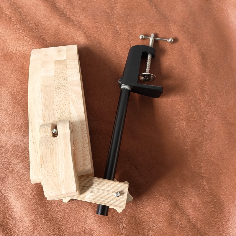 KL small liftable  pony (white oak)