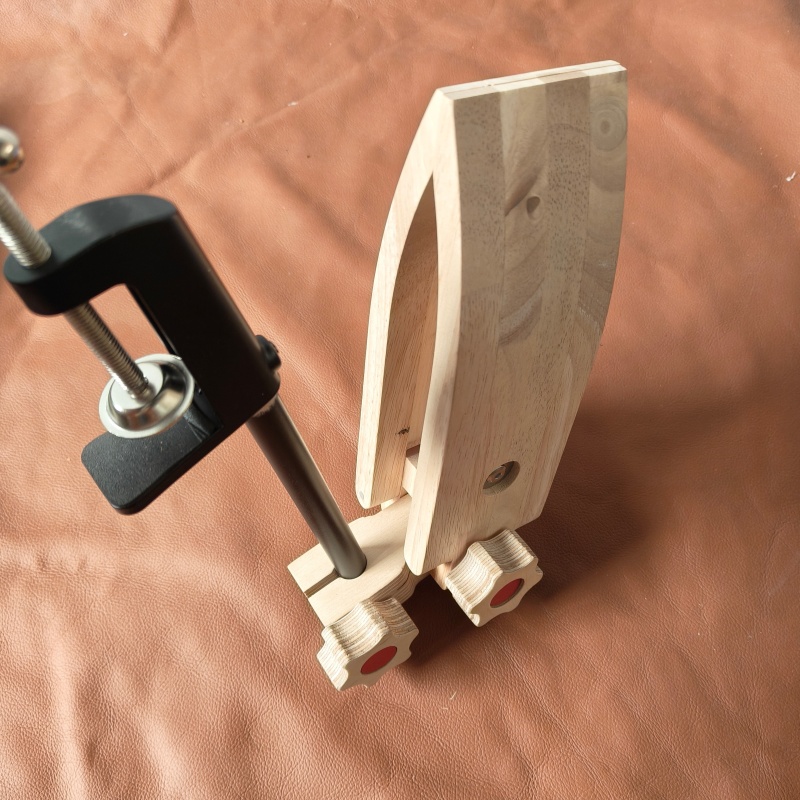 KL small liftable  pony (white oak)